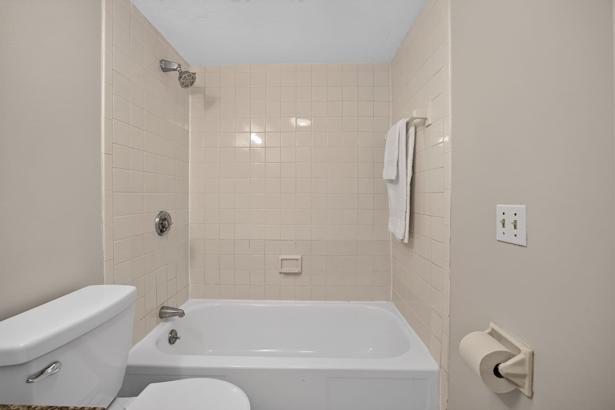 Condominium at 390 Broadway # 35, Somerville MA 02145, Somerville, photo 14 of 28