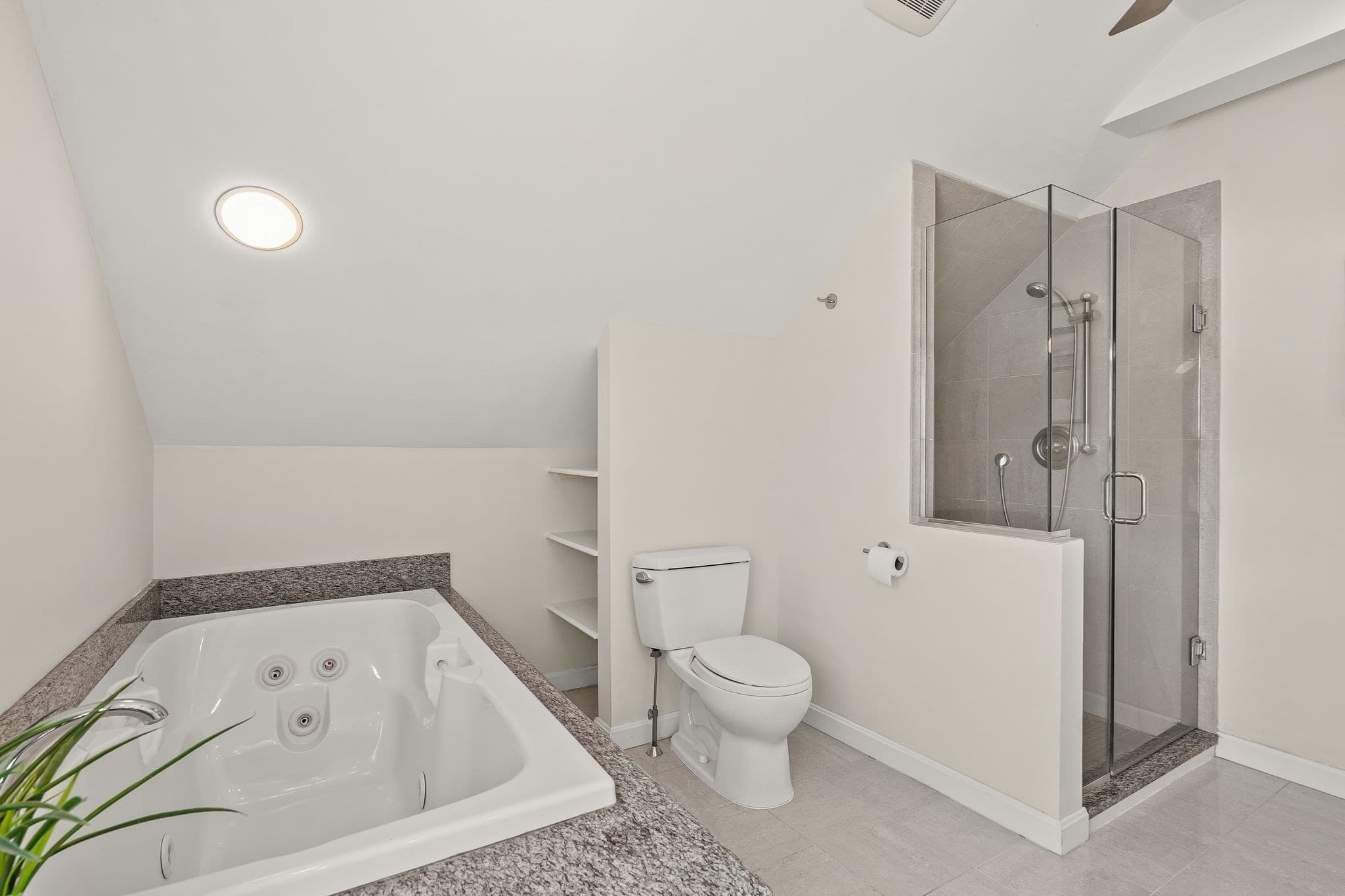 Condominium at 33-35 Green St # 3, Boston MA 02130, photo 30 of 41