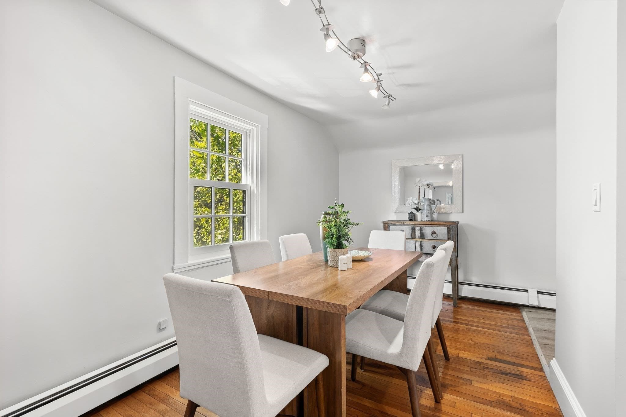 Condominium at 33-35 Green St # 3, Boston MA 02130, photo 14 of 41