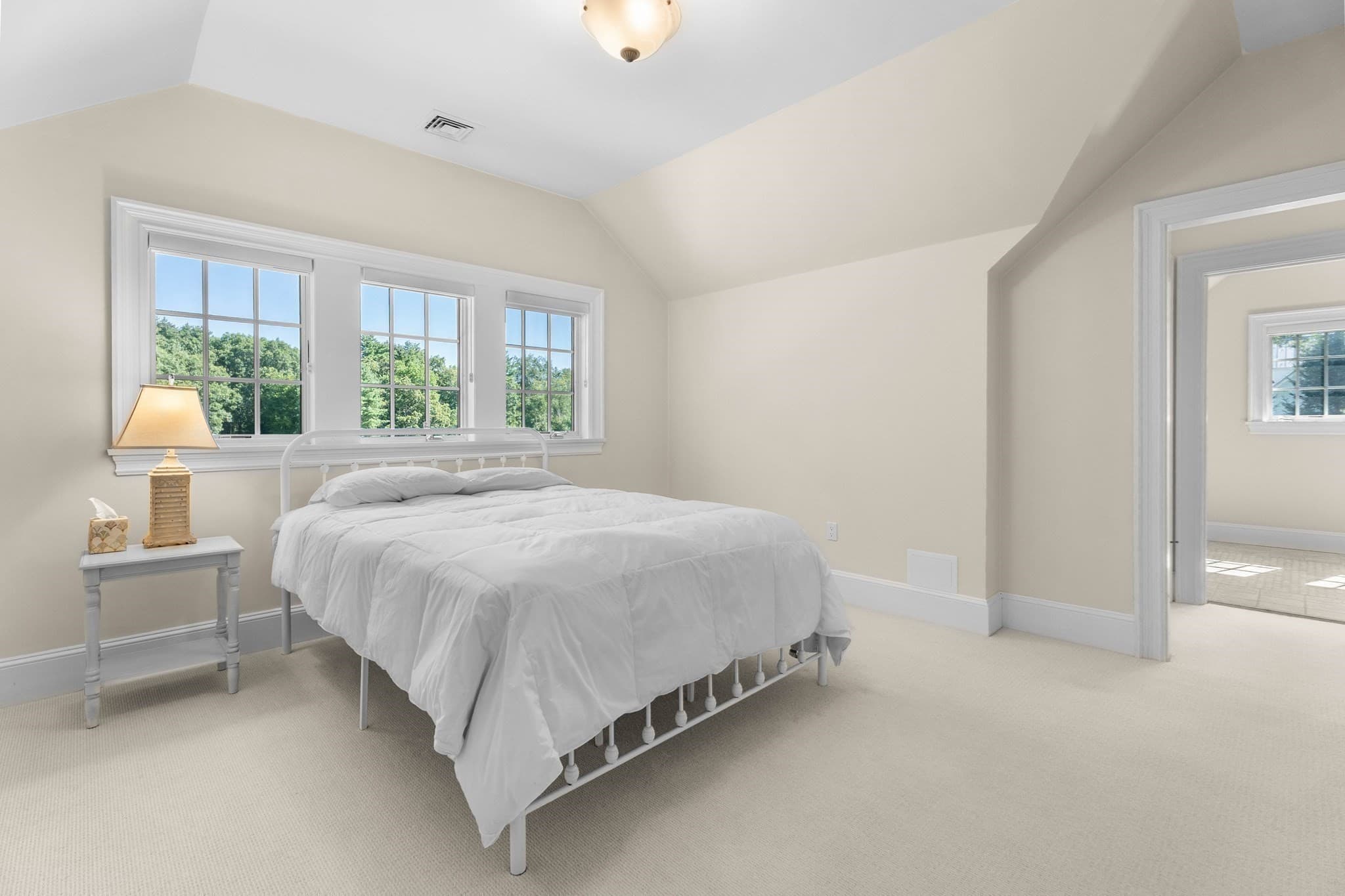 Single Family Residence at 3 Tower Field Lane, Lincoln MA 01773, Lincoln, photo 12 of 23