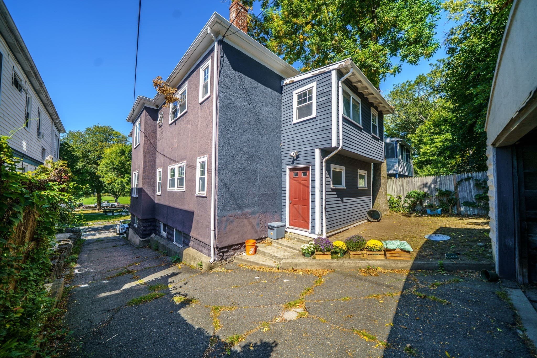 2 Family - 2 Units Up/Down at 283 Alewife Brook Pkwy, Somerville MA 02144, Somerville, photo 27 of 36