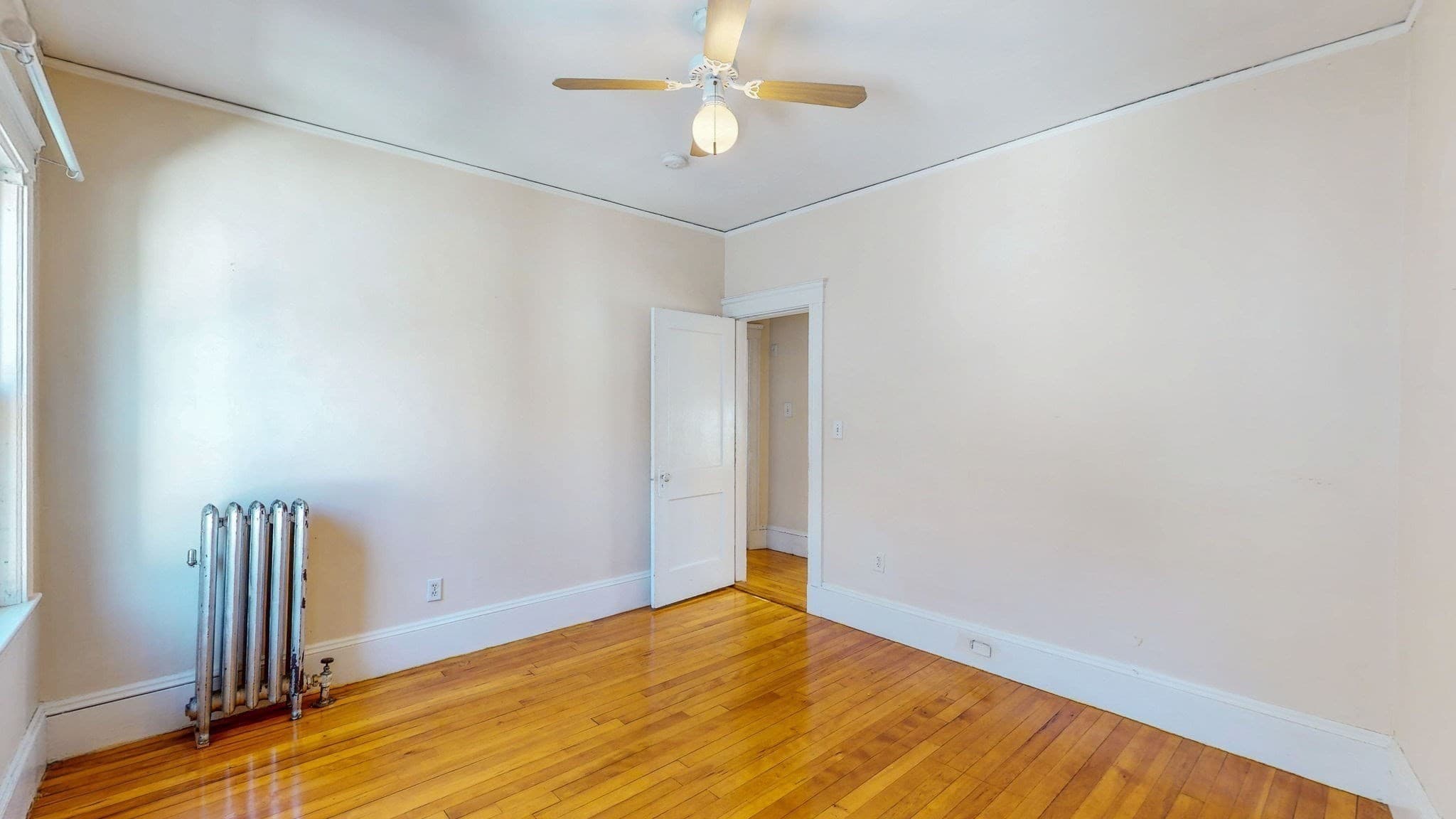 2 Family - 2 Units Up/Down at 283 Alewife Brook Pkwy, Somerville MA 02144, Somerville, photo 13 of 36