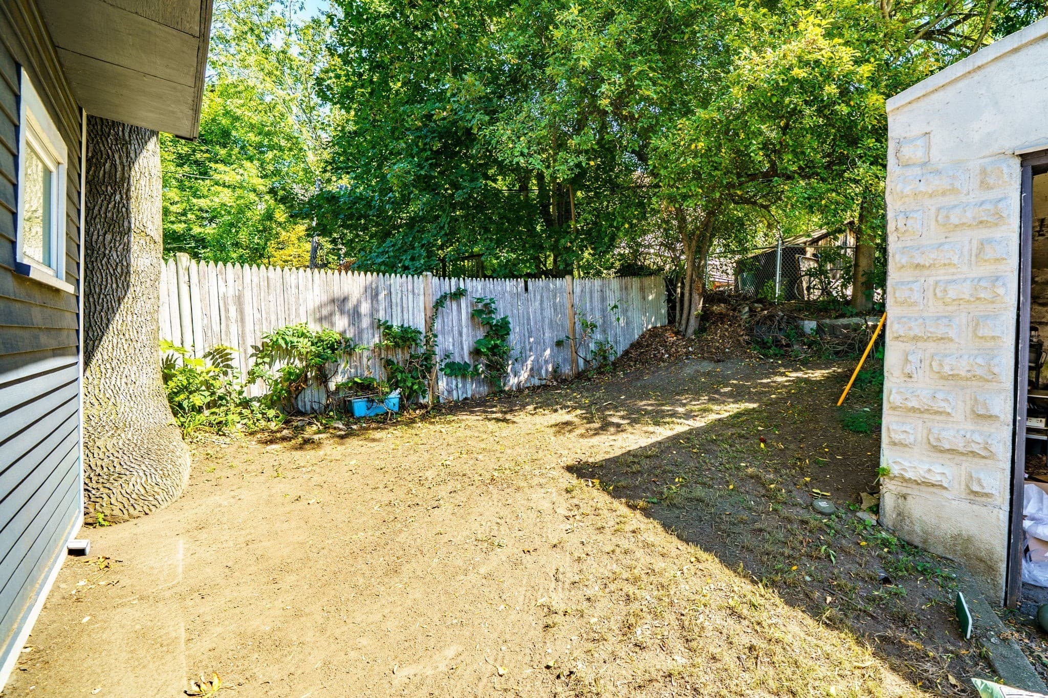 2 Family - 2 Units Up/Down at 283 Alewife Brook Pkwy, Somerville MA 02144, Somerville, photo 26 of 36