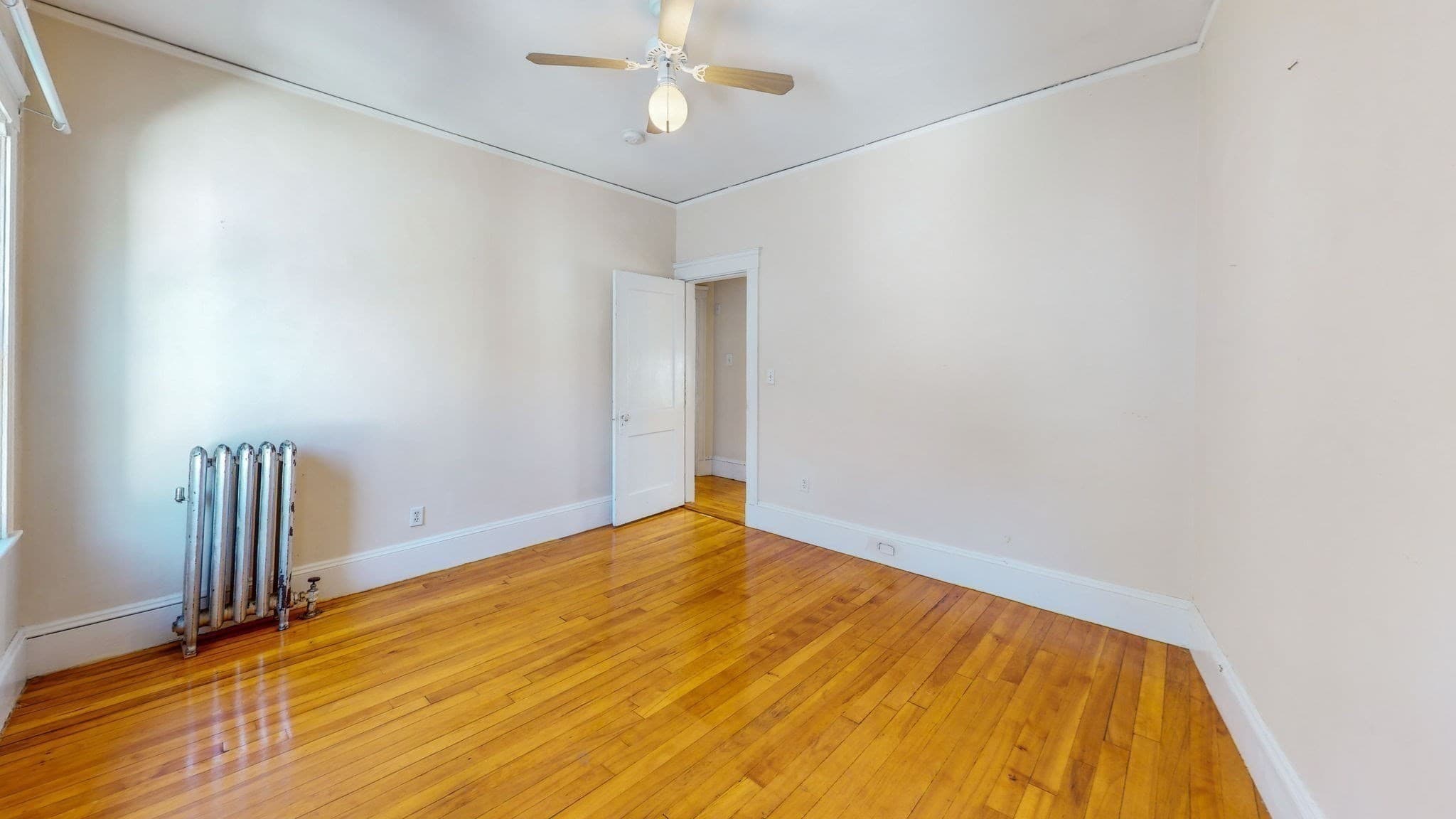 2 Family - 2 Units Up/Down at 283 Alewife Brook Pkwy, Somerville MA 02144, Somerville, photo 10 of 36
