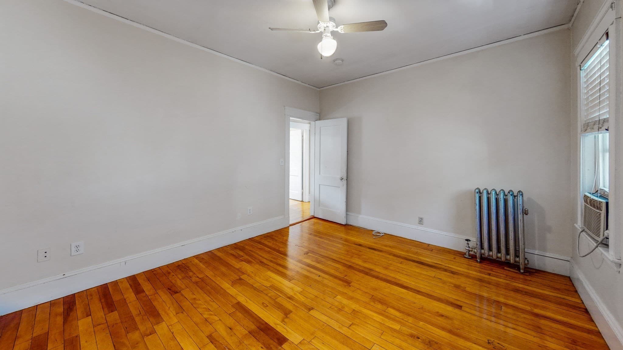2 Family - 2 Units Up/Down at 283 Alewife Brook Pkwy, Somerville MA 02144, Somerville, photo 11 of 36