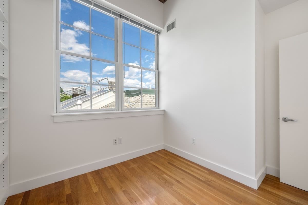 Condominium at 155 Brookline St # 8, Cambridge MA 02139, Cambridge, photo 24 of 38