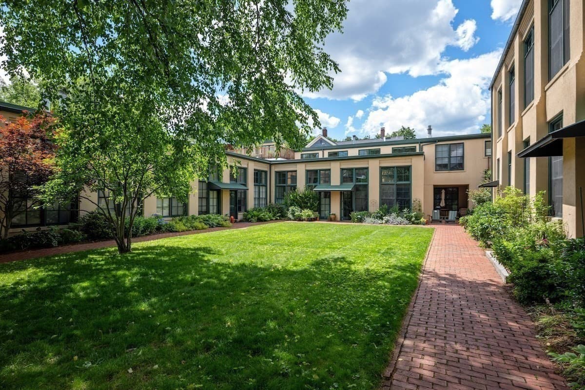 Condominium at 155 Brookline St # 8, Cambridge MA 02139, Cambridge, photo 35 of 38