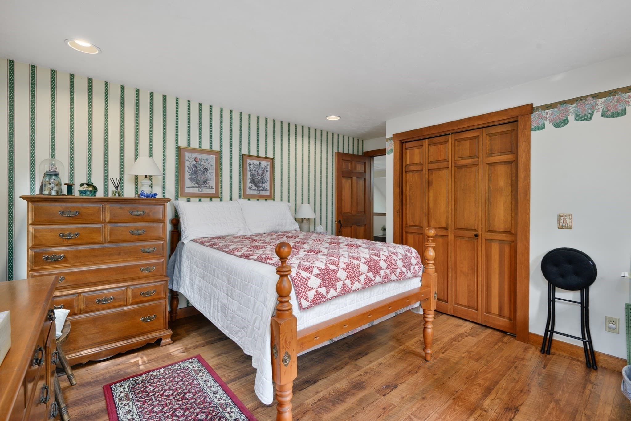 Single Family Residence at 8 Crestview Dr Ext, Sandwich MA 02537, Sandwich, photo 31 of 42