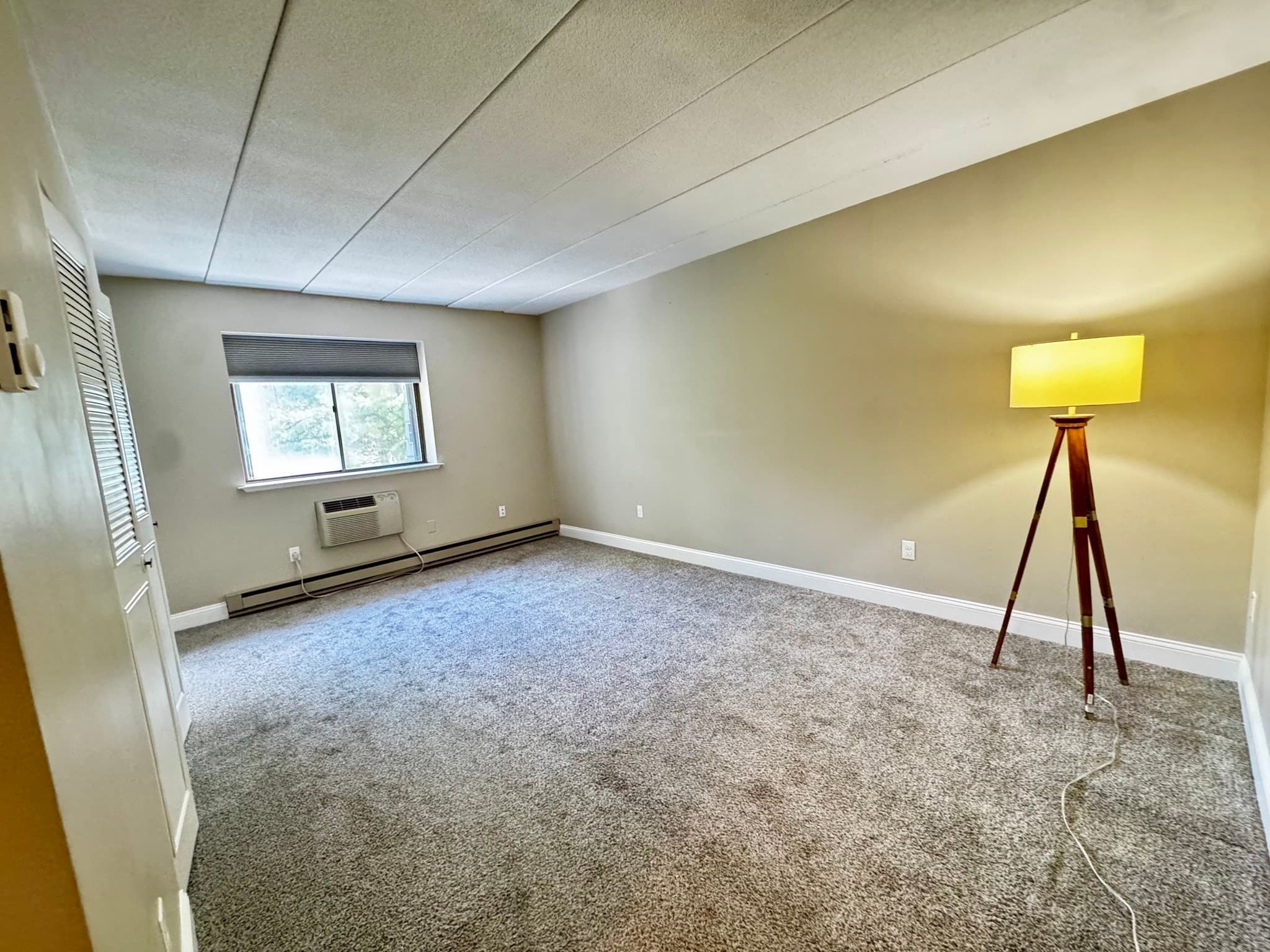 Condominium at 65 Commons Dr # 602, Shrewsbury MA 01545, Shrewsbury, photo 22 of 38