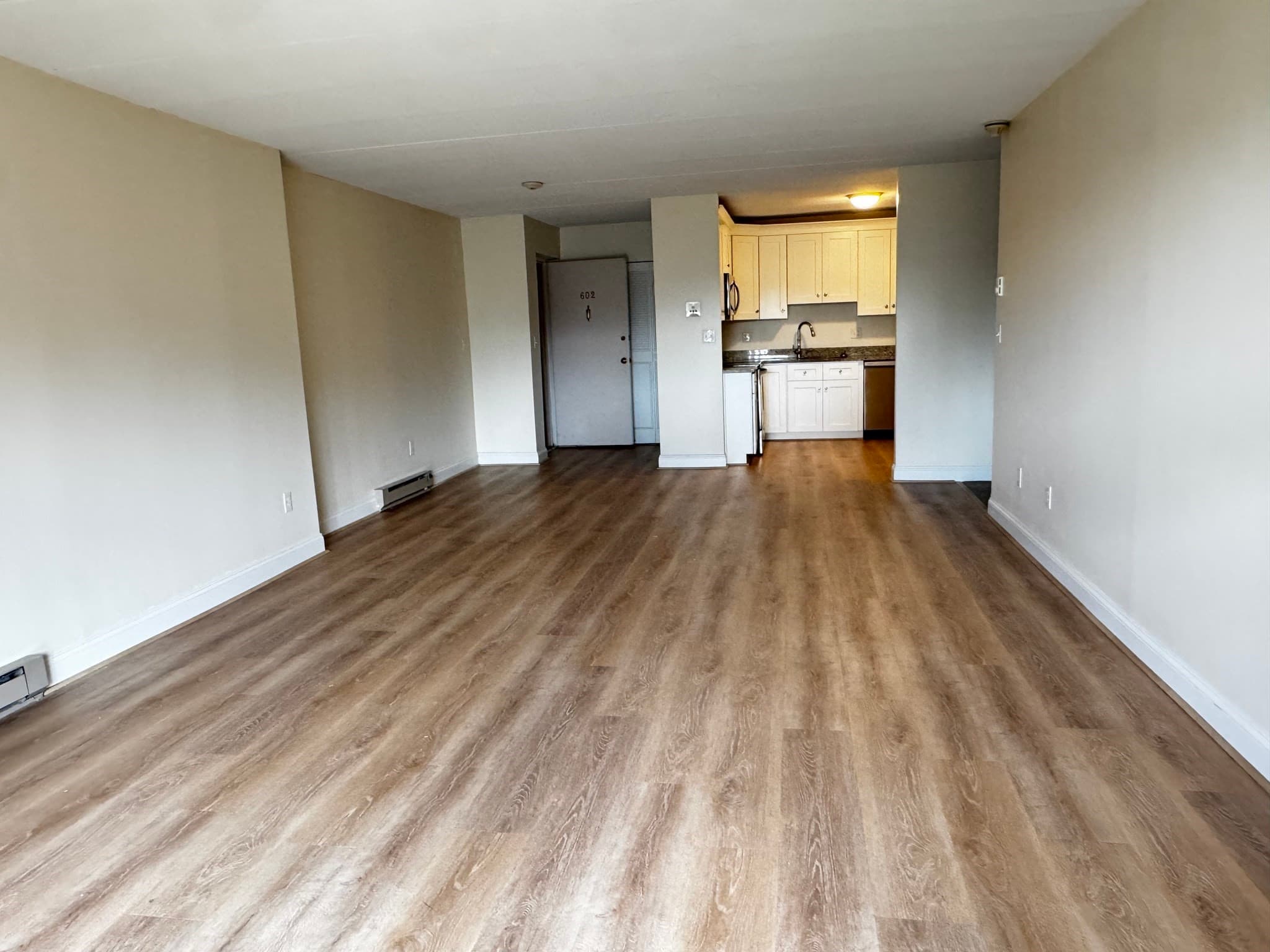Condominium at 65 Commons Dr # 602, Shrewsbury MA 01545, Shrewsbury, photo 7 of 38