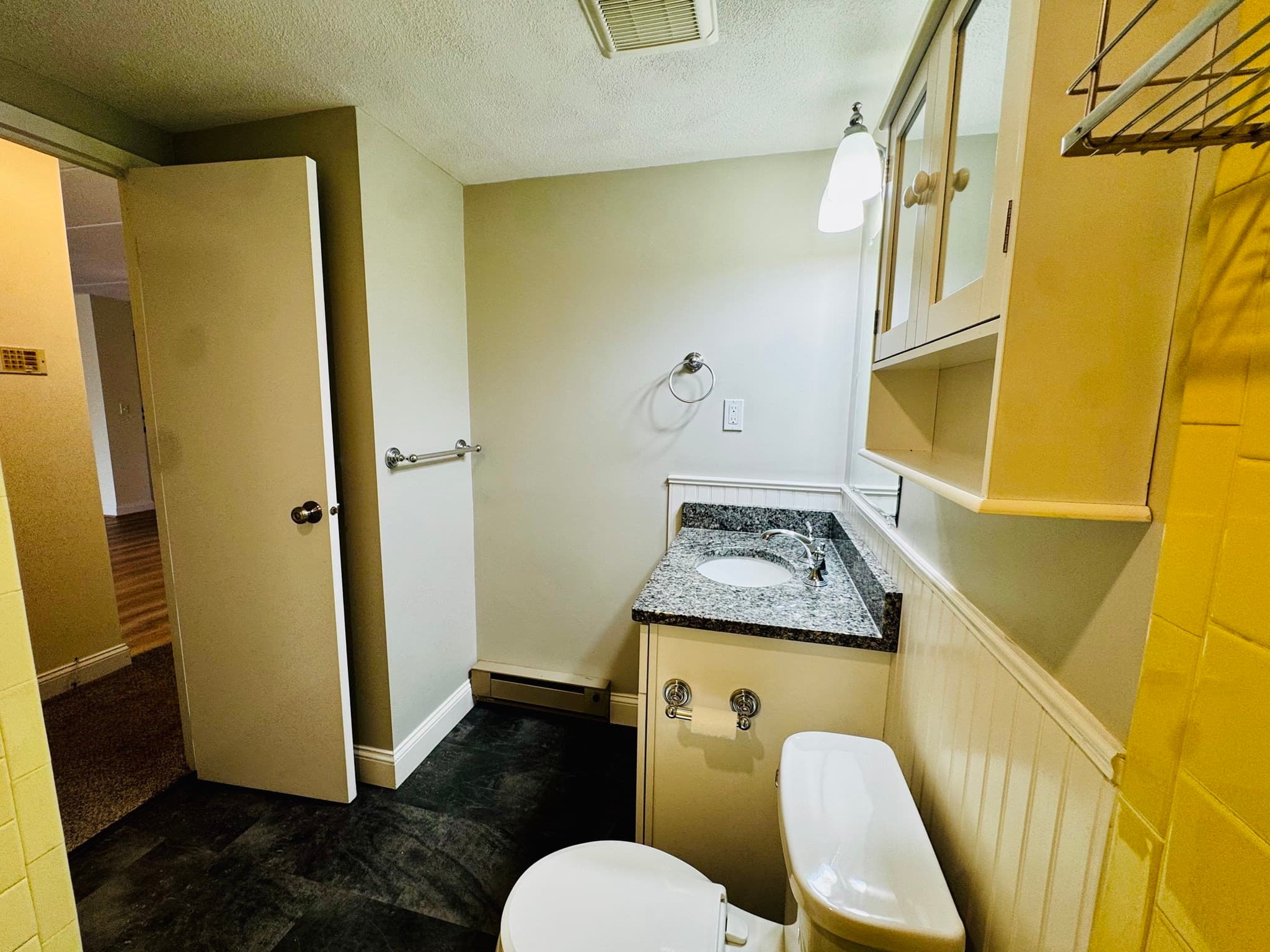 Condominium at 65 Commons Dr # 602, Shrewsbury MA 01545, Shrewsbury, photo 20 of 38