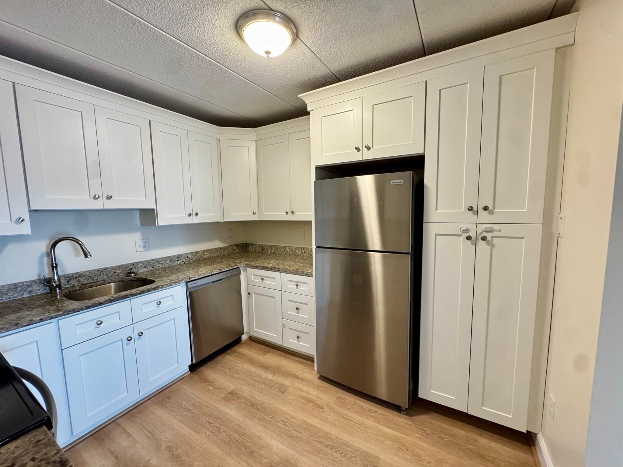 Condominium at 65 Commons Dr # 602, Shrewsbury MA 01545, Shrewsbury, photo 15 of 38