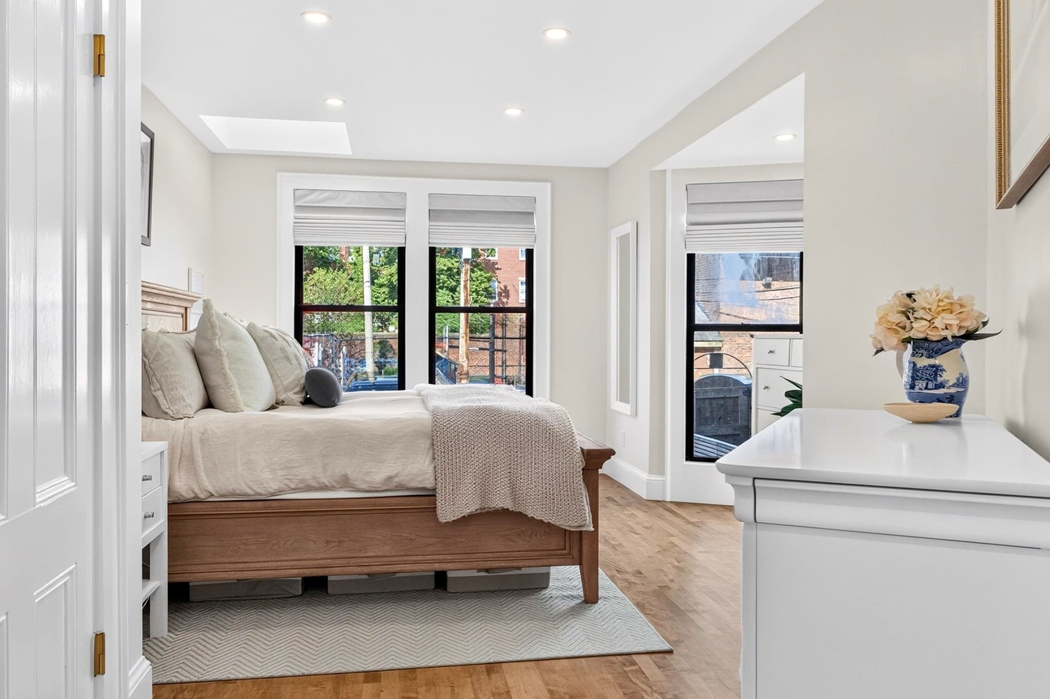 Condominium at 121 W Concord # 1, Boston MA 02118, Boston, photo 13 of 20