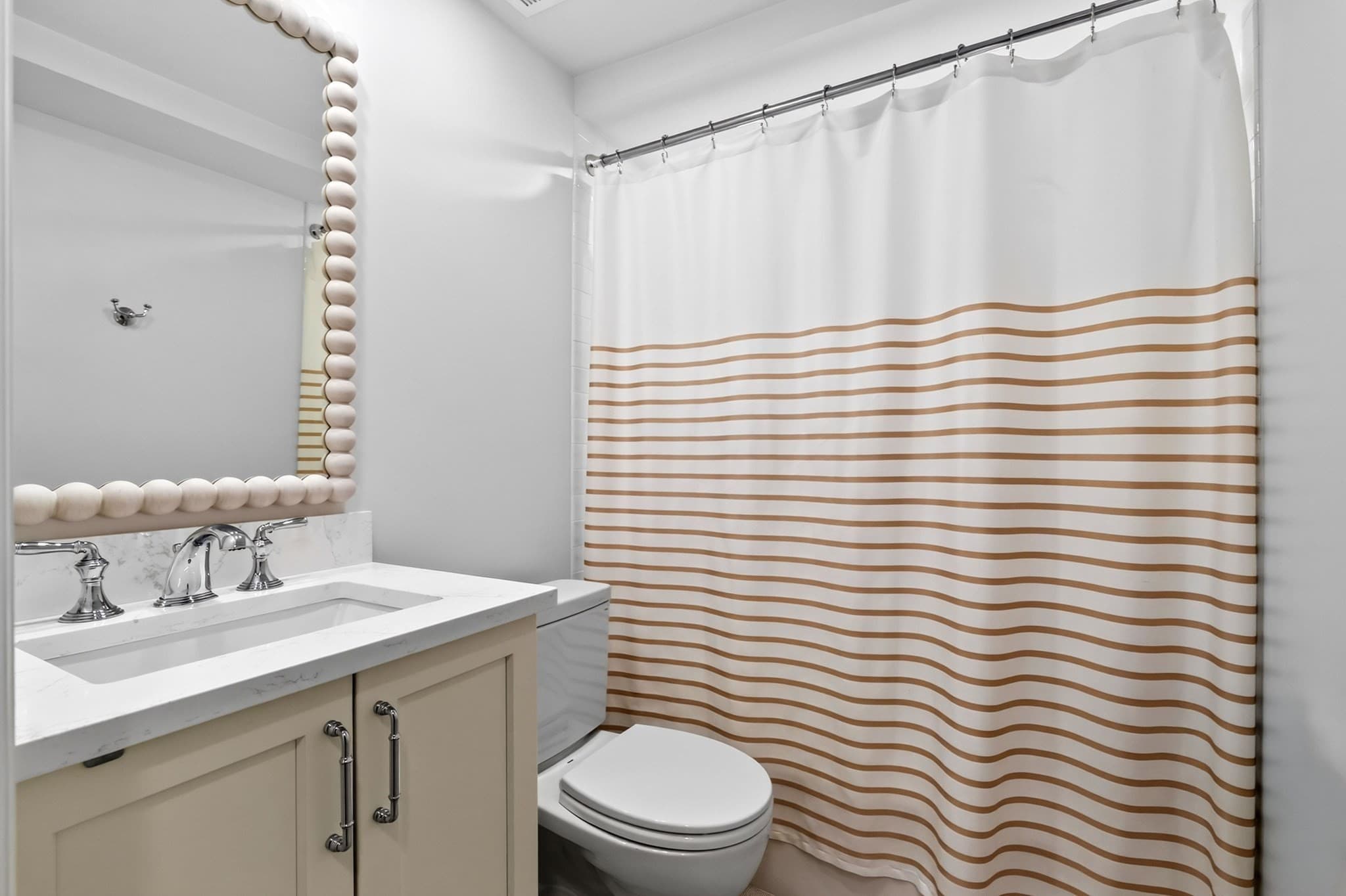 Condominium at 121 W Concord # 1, Boston MA 02118, Boston, photo 15 of 20
