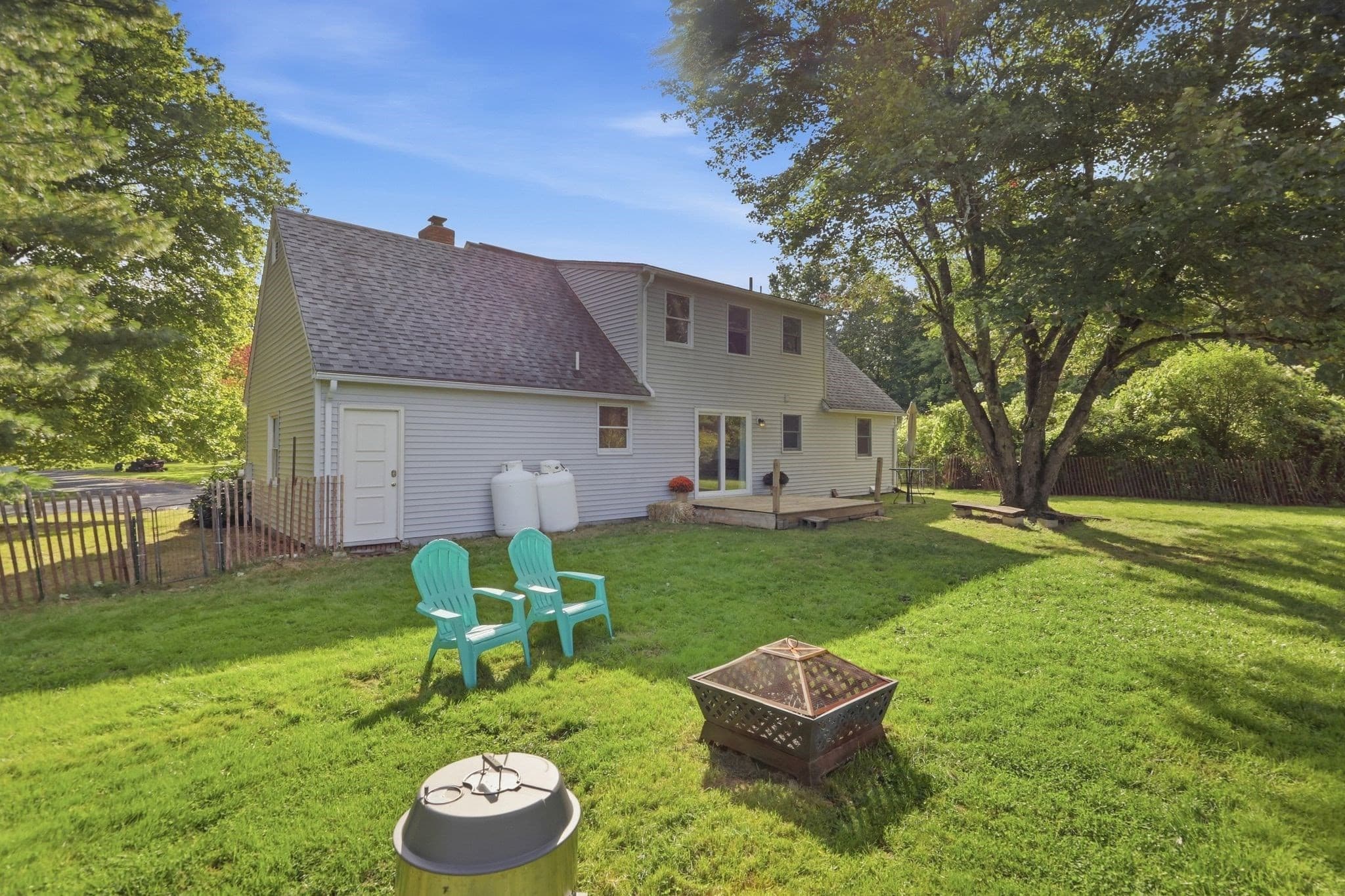 Single Family Residence at 15 Surrey Ln, Amherst MA 01002, Amherst, photo 33 of 42