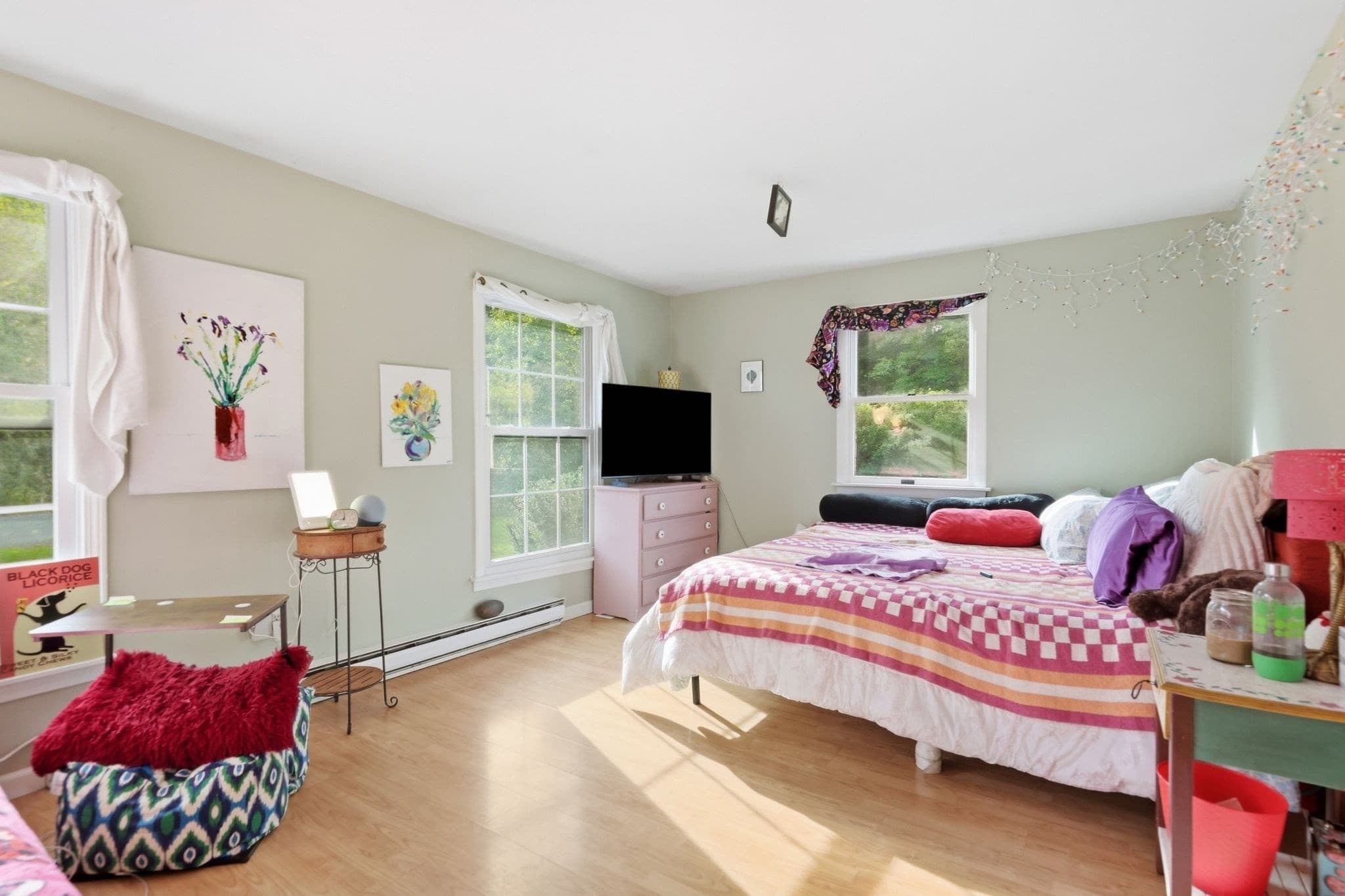 Single Family Residence at 15 Surrey Ln, Amherst MA 01002, Amherst, photo 15 of 42