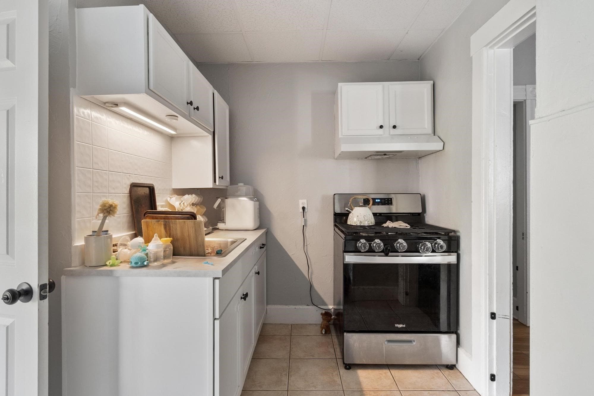 5-9 Family at 9 Mount Vernon St, Fitchburg MA 01420, Fitchburg, photo 18 of 36