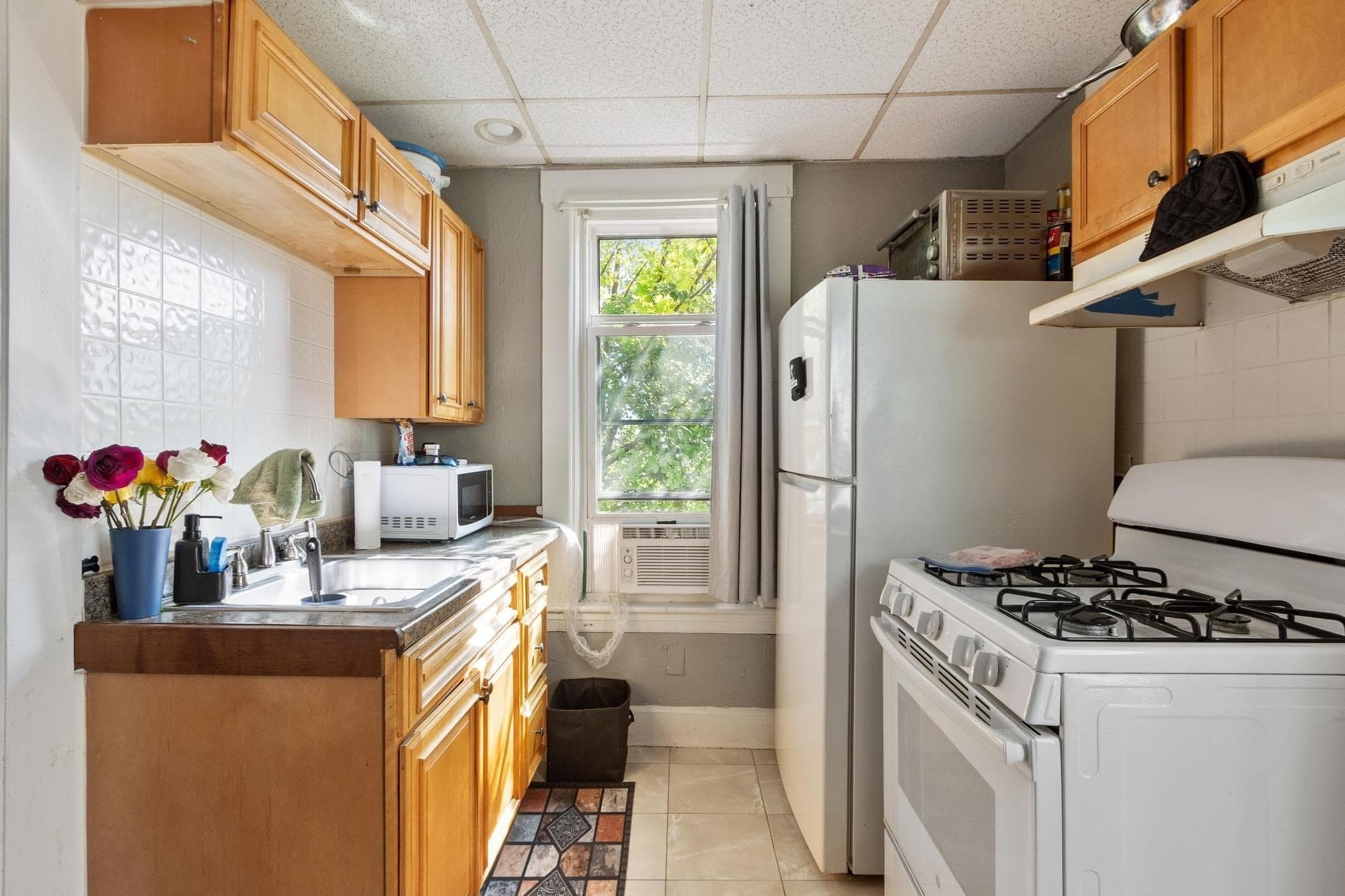 5-9 Family at 9 Mount Vernon St, Fitchburg MA 01420, Fitchburg, photo 25 of 36