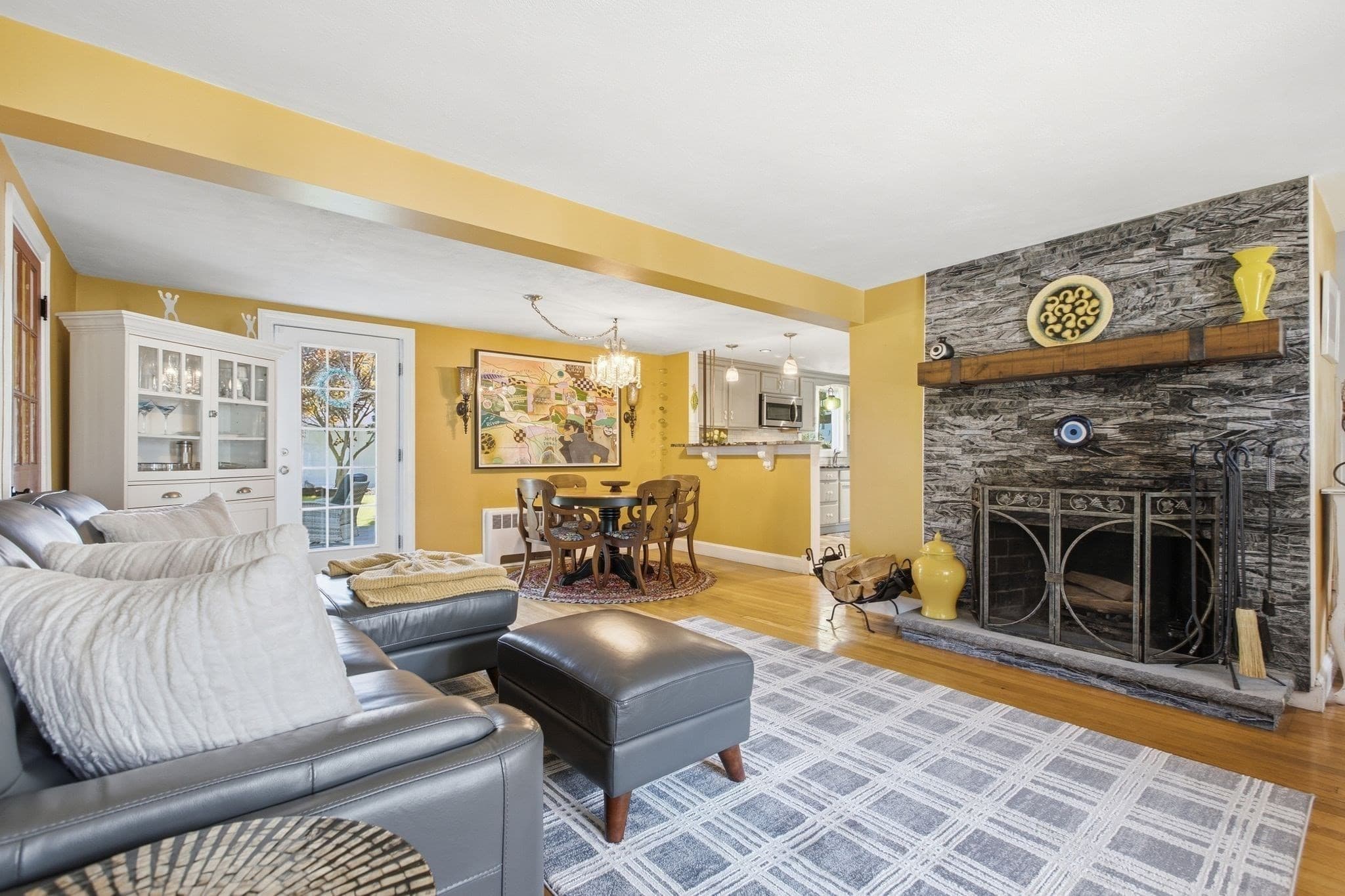 Single Family Residence at 122 North Street, Stoneham MA 02180, Stoneham, photo 8 of 35