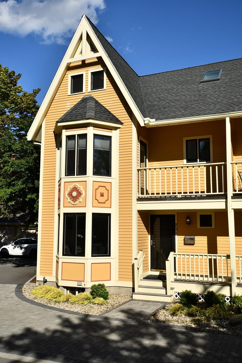 Single Family Residence at 231 Fuller St, Brookline MA 02446, Brookline, photo 2 of 26