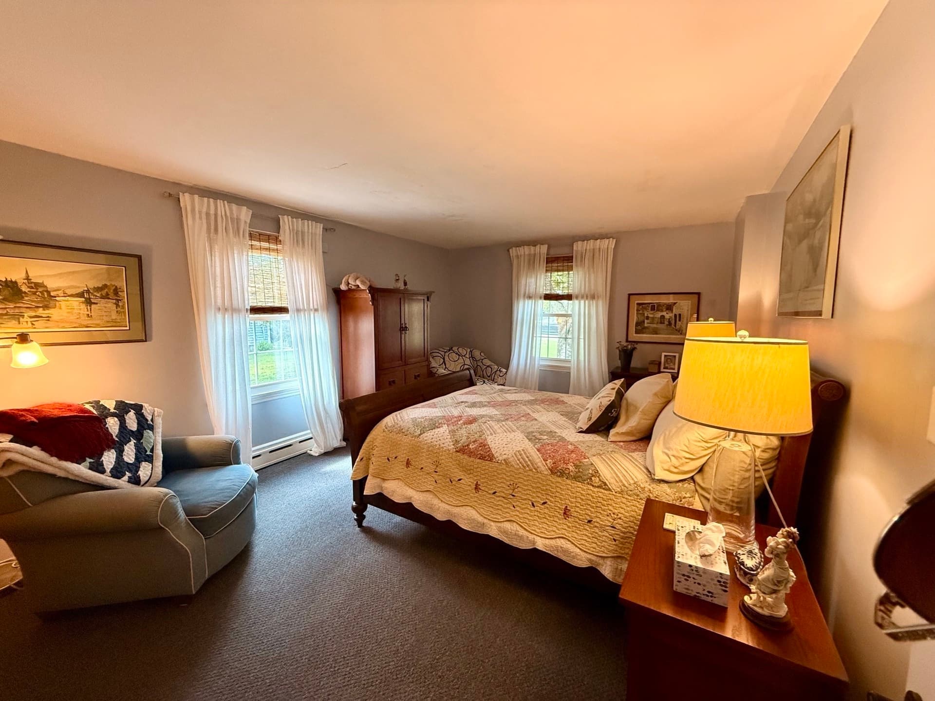 Single Family Residence at 270 Gardner St, New Bedford MA 02740, photo 30 of 42