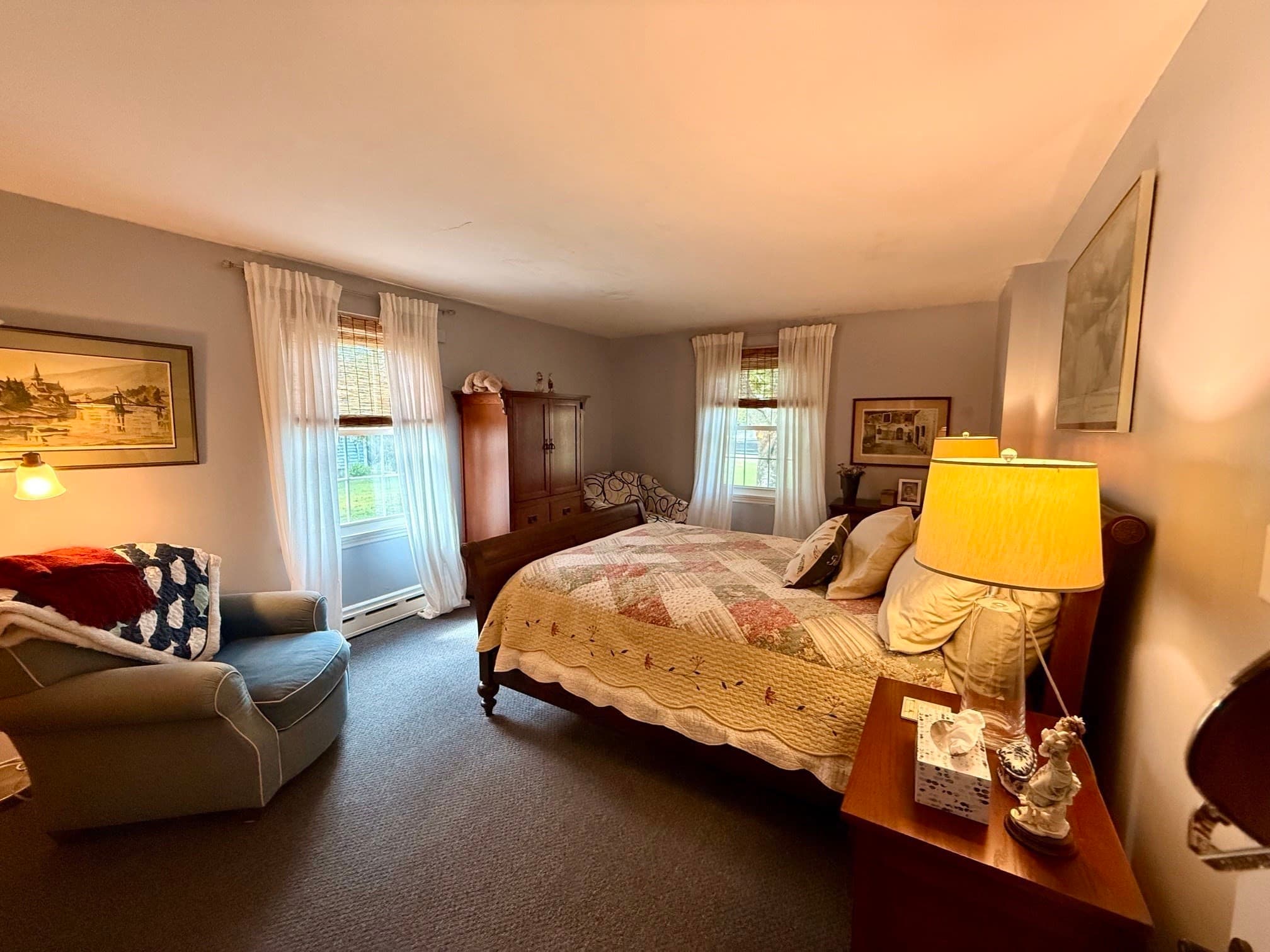 Single Family Residence at 270 Gardner St, New Bedford MA 02740, New Bedford, photo 30 of 42