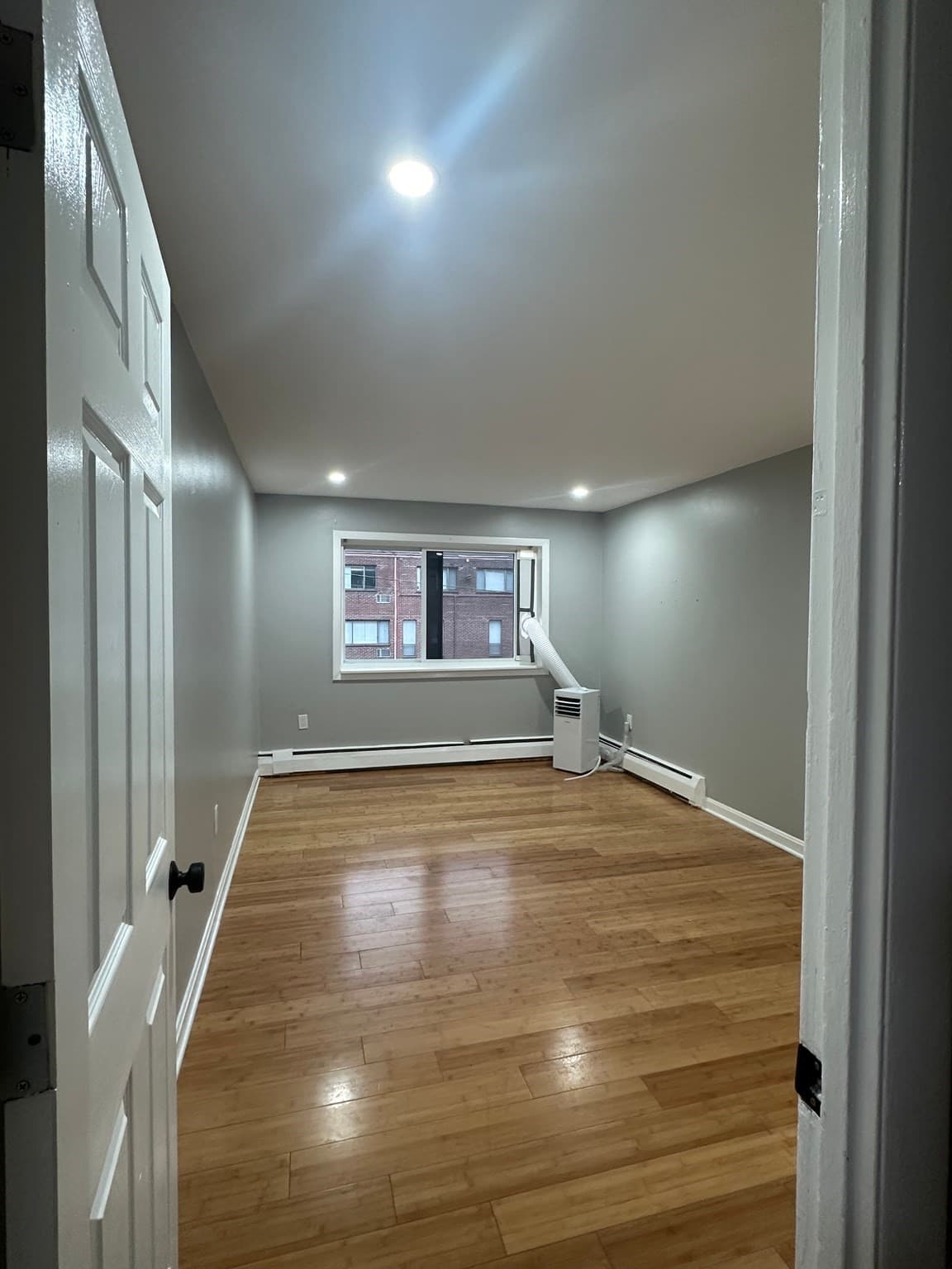 Condominium at 154 Second St # 210, Framingham MA 01702, Framingham, photo 7 of 10