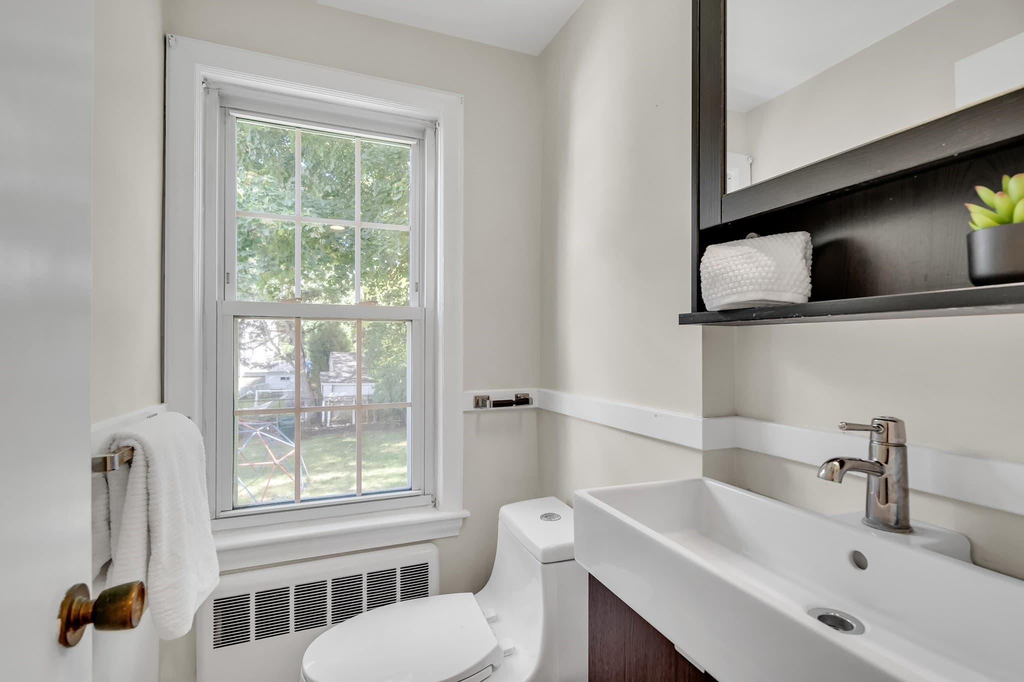 Single Family Residence at 33 Stowecroft Rd, Arlington MA 02474, Arlington, photo 15 of 35