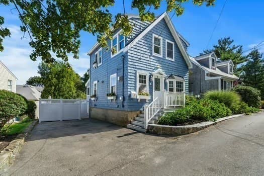 12 Colby Way, Nahant MA 01908