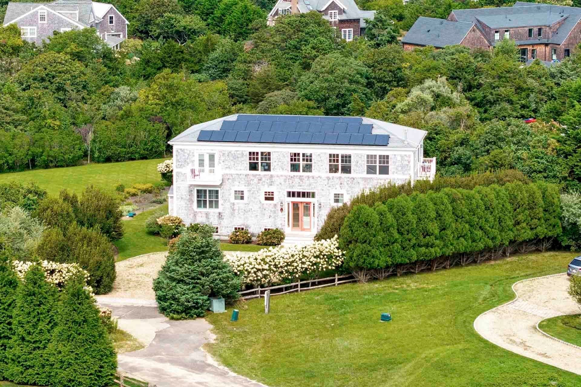 98 Edgartown Bay Rd, Edgartown MA 02539