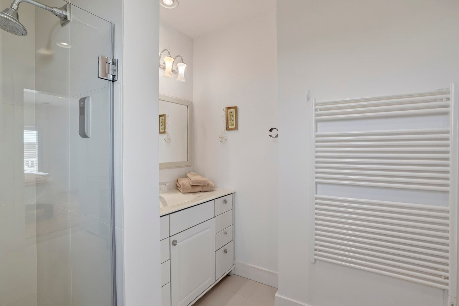 Single Family Residence at 98 Edgartown Bay Rd, Edgartown MA 02539, Edgartown, photo 24 of 42