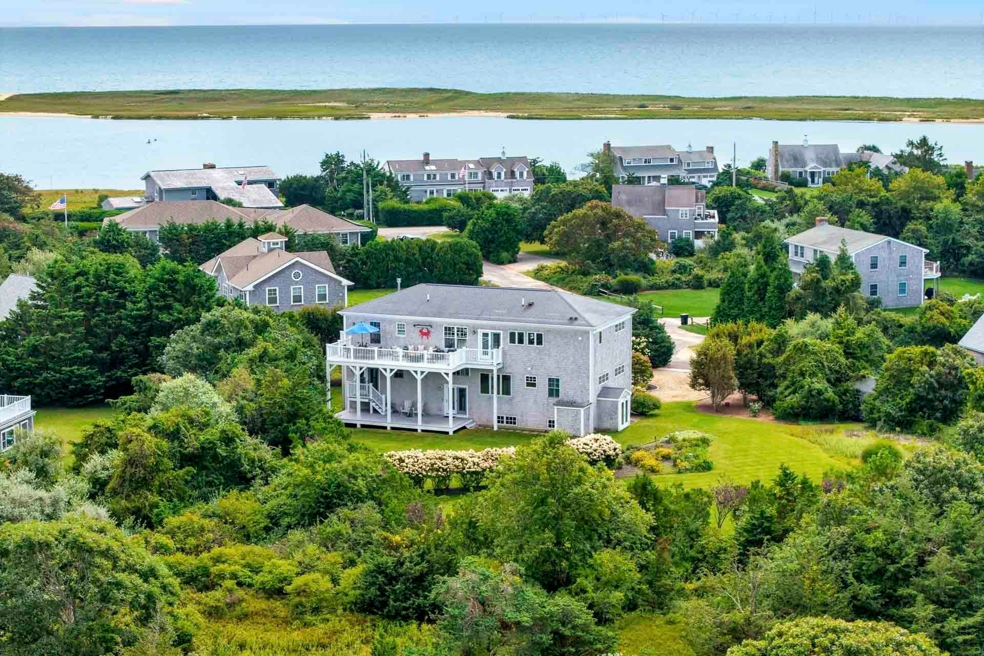 Single Family Residence at 98 Edgartown Bay Rd, Edgartown MA 02539, Edgartown, photo 4 of 42