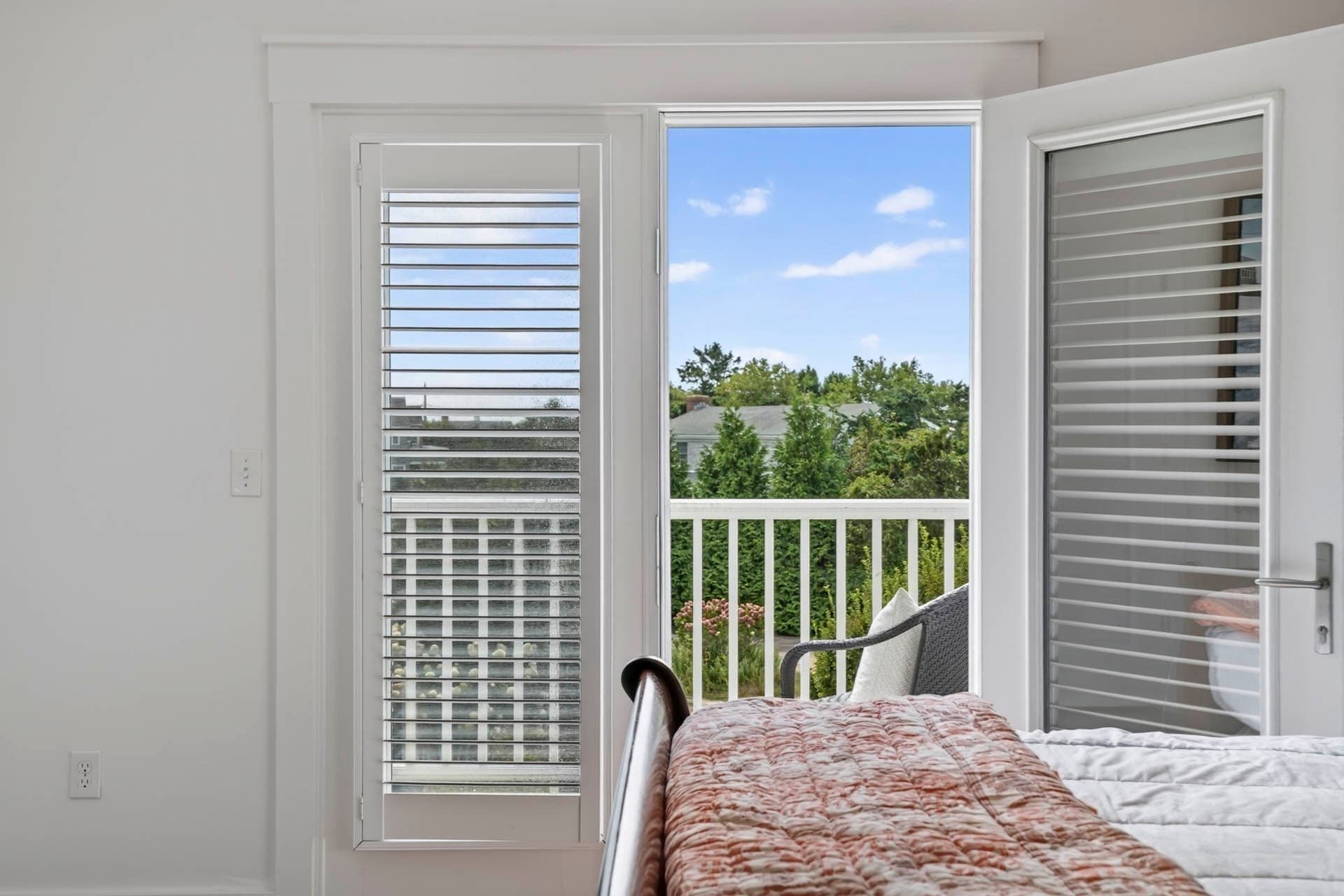 Single Family Residence at 98 Edgartown Bay Rd, Edgartown MA 02539, Edgartown, photo 21 of 42