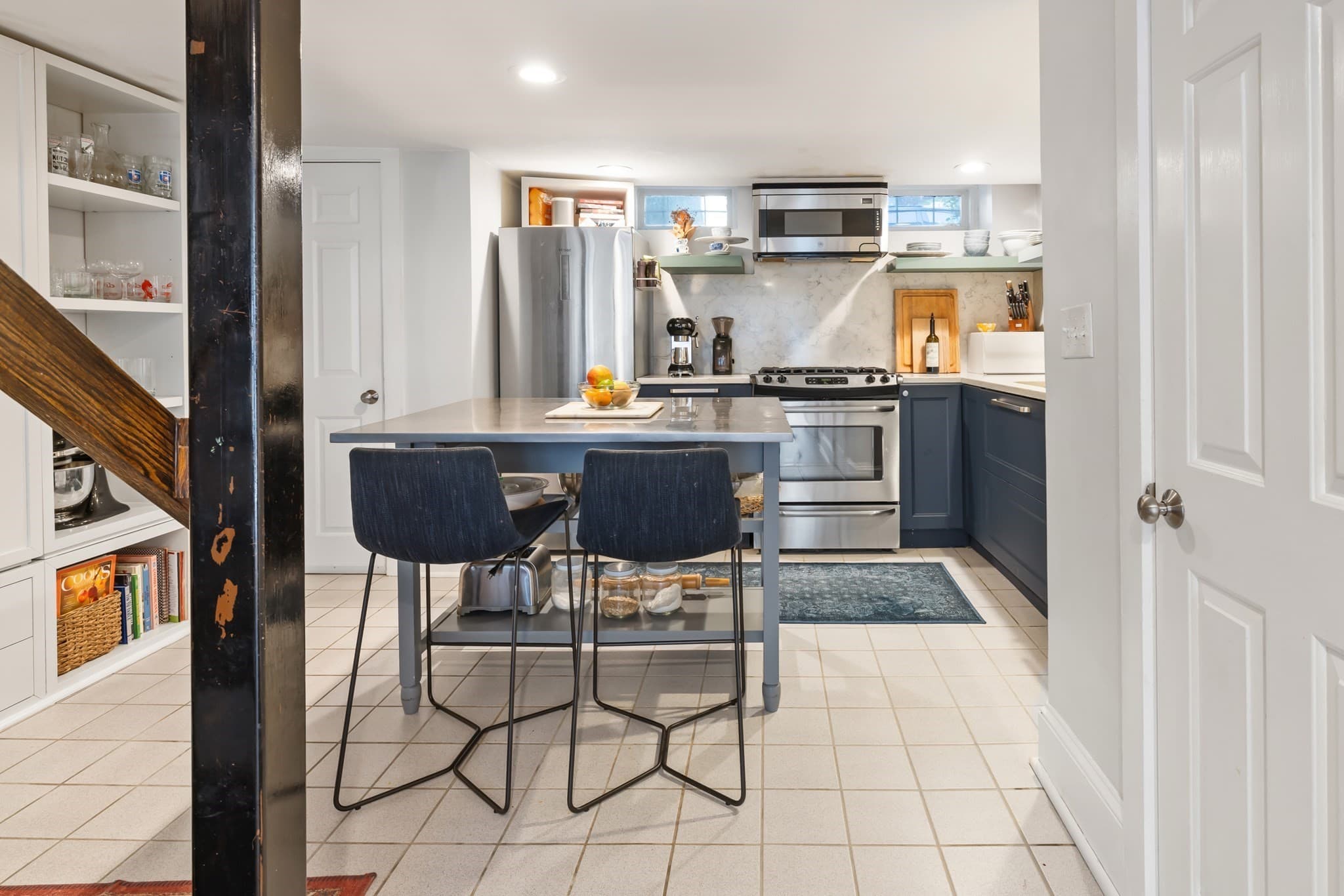 Condominium at 25 Lawrence St # 1, Boston MA 02116, photo 16 of 26