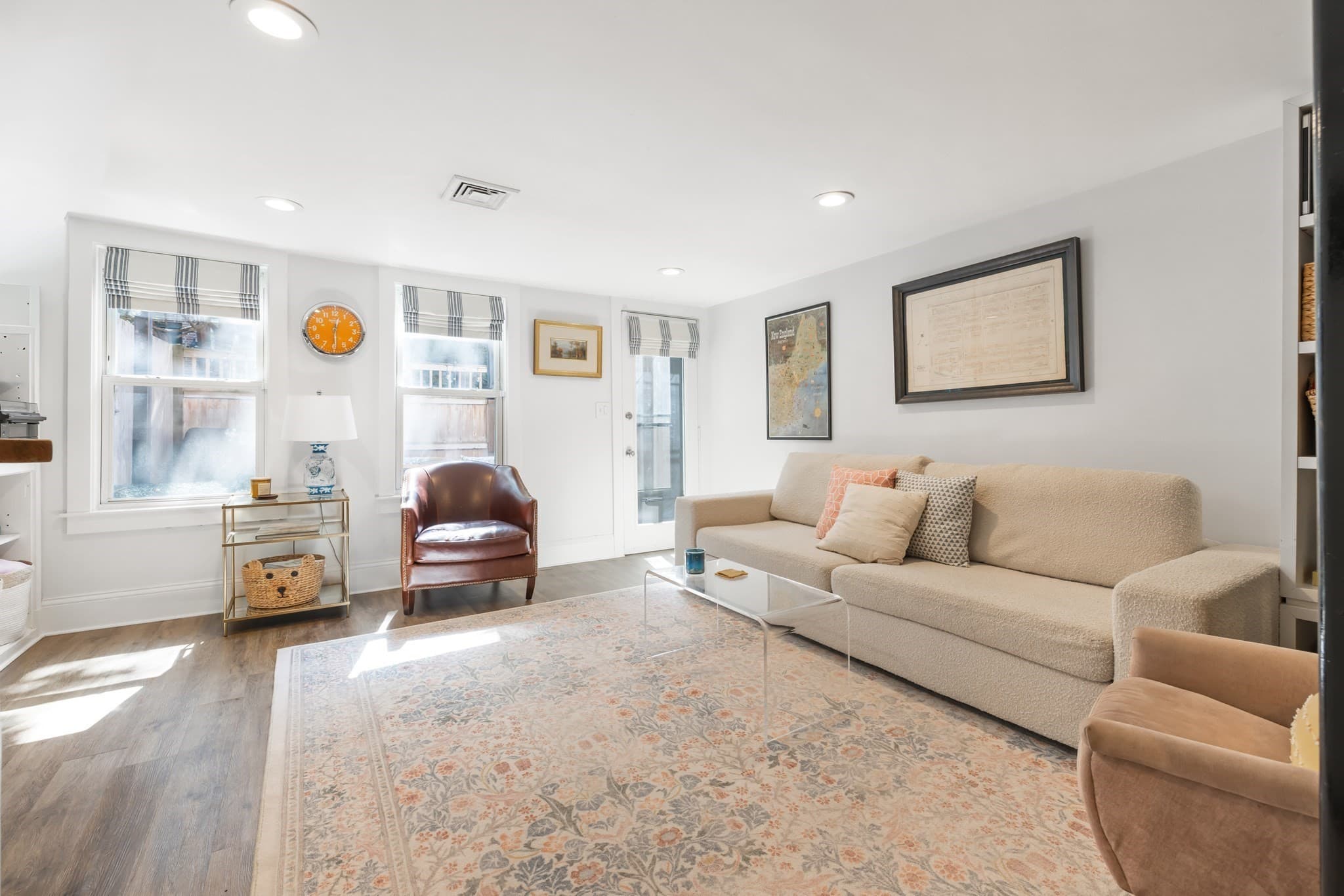 Condominium at 25 Lawrence St # 1, Boston MA 02116, photo 11 of 26
