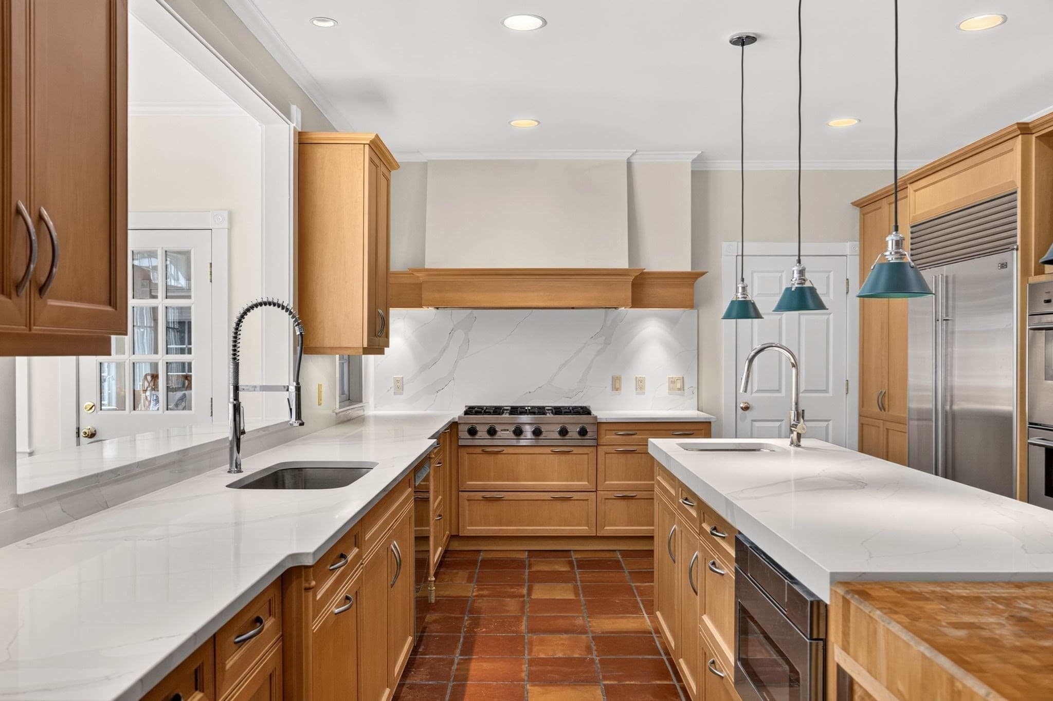 Single Family Residence at 169 Tisquantum Rd, Chatham MA 02633, Chatham, photo 17 of 42