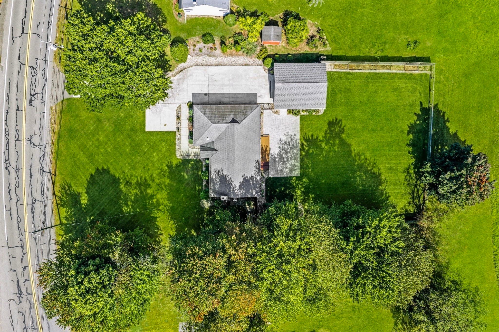 Single Family Residence at 263 College Hwy, Southampton MA 01073, Southampton, photo 40 of 42