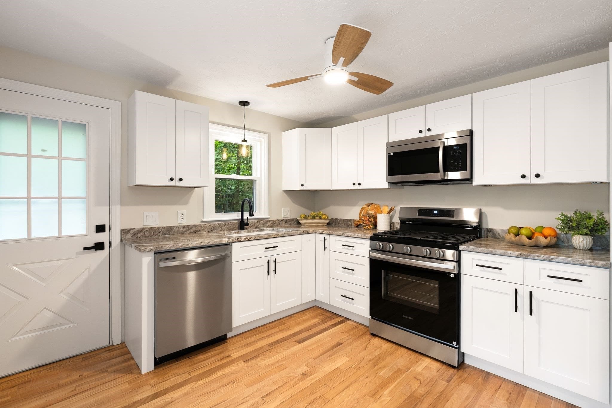 Single Family Residence at 597 Liberty St, Rockland MA 02370, Rockland, photo 14 of 40