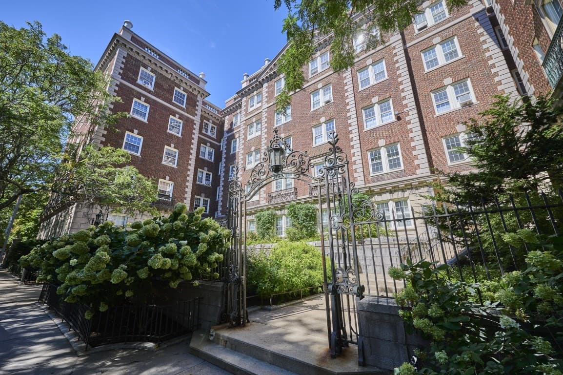 7 Arlington St # 4, Cambridge MA 02140