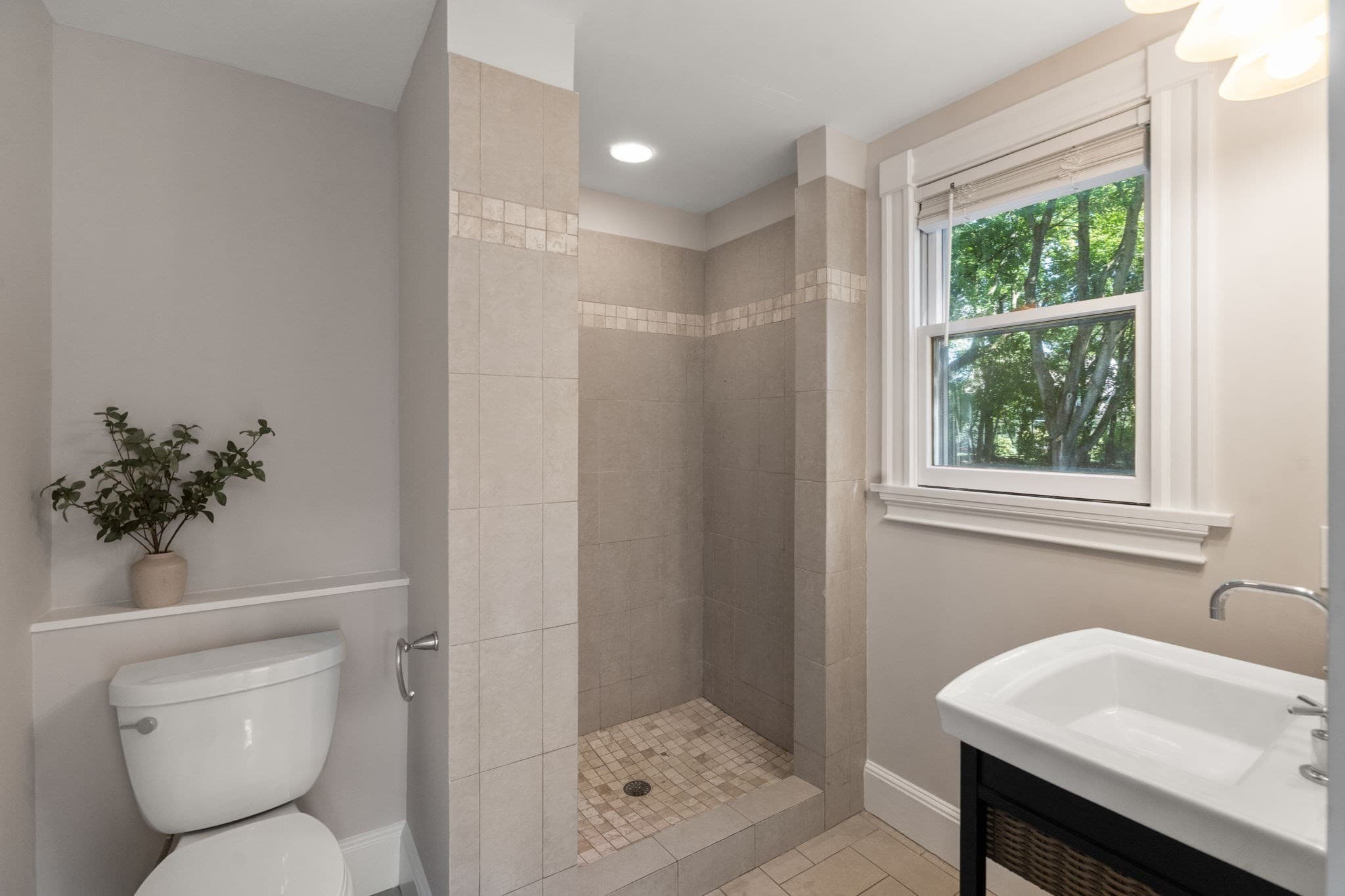Single Family Residence at 354 Hunnewell Street, Needham MA 02494, Needham, photo 9 of 19