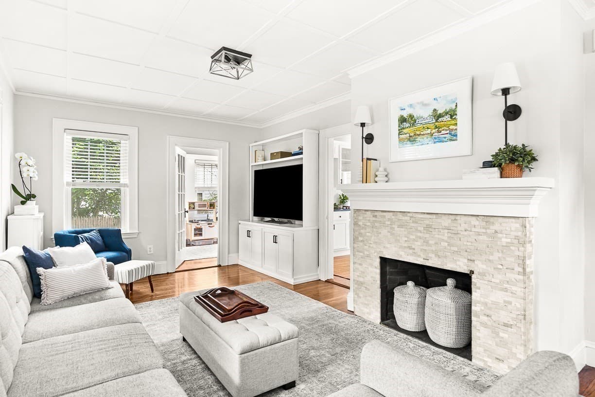 Single Family Residence at 297 Woburn Street, Reading MA 01867, Reading, photo 6 of 39