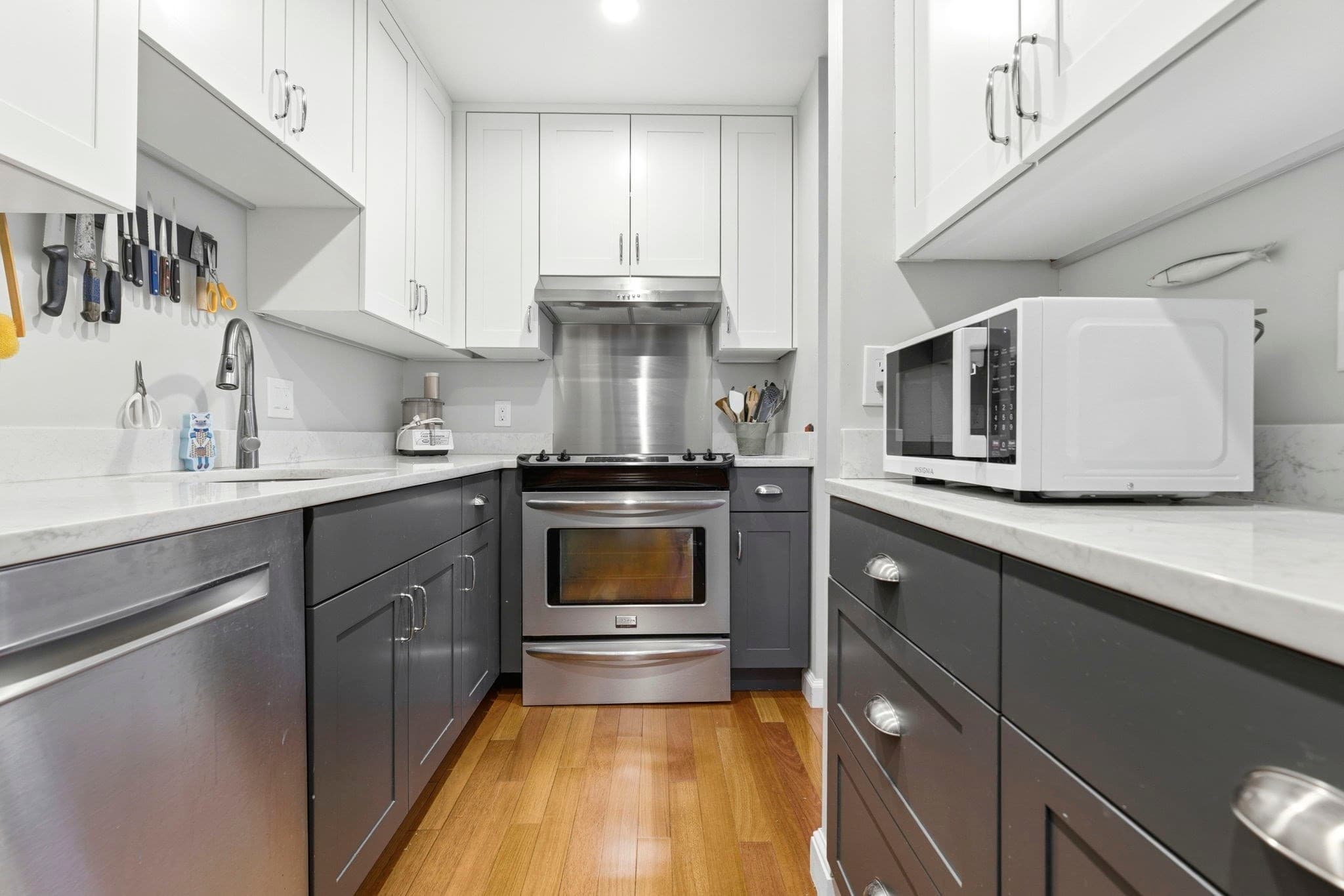 Condominium at 2 Clarendon St # 301, Boston MA 02116, photo 3 of 21