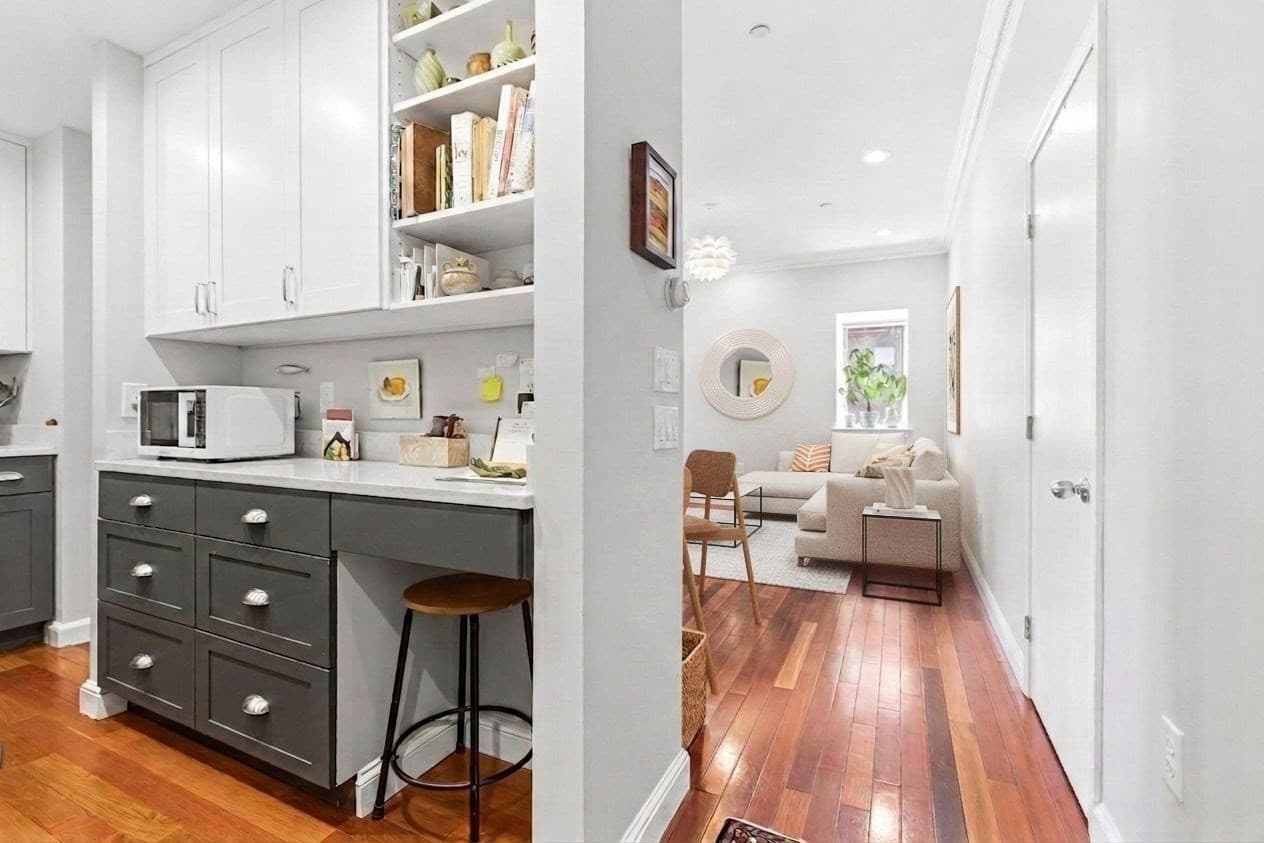 Condominium at 2 Clarendon St # 301, Boston MA 02116, photo 4 of 21