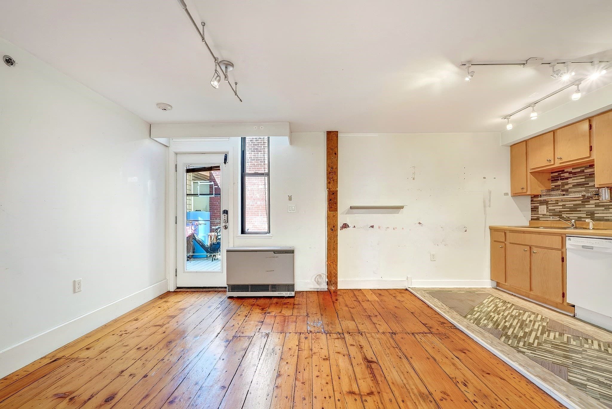 Condominium at 57 Brookside Ave # 12, Boston MA 02130, Boston, photo 16 of 42