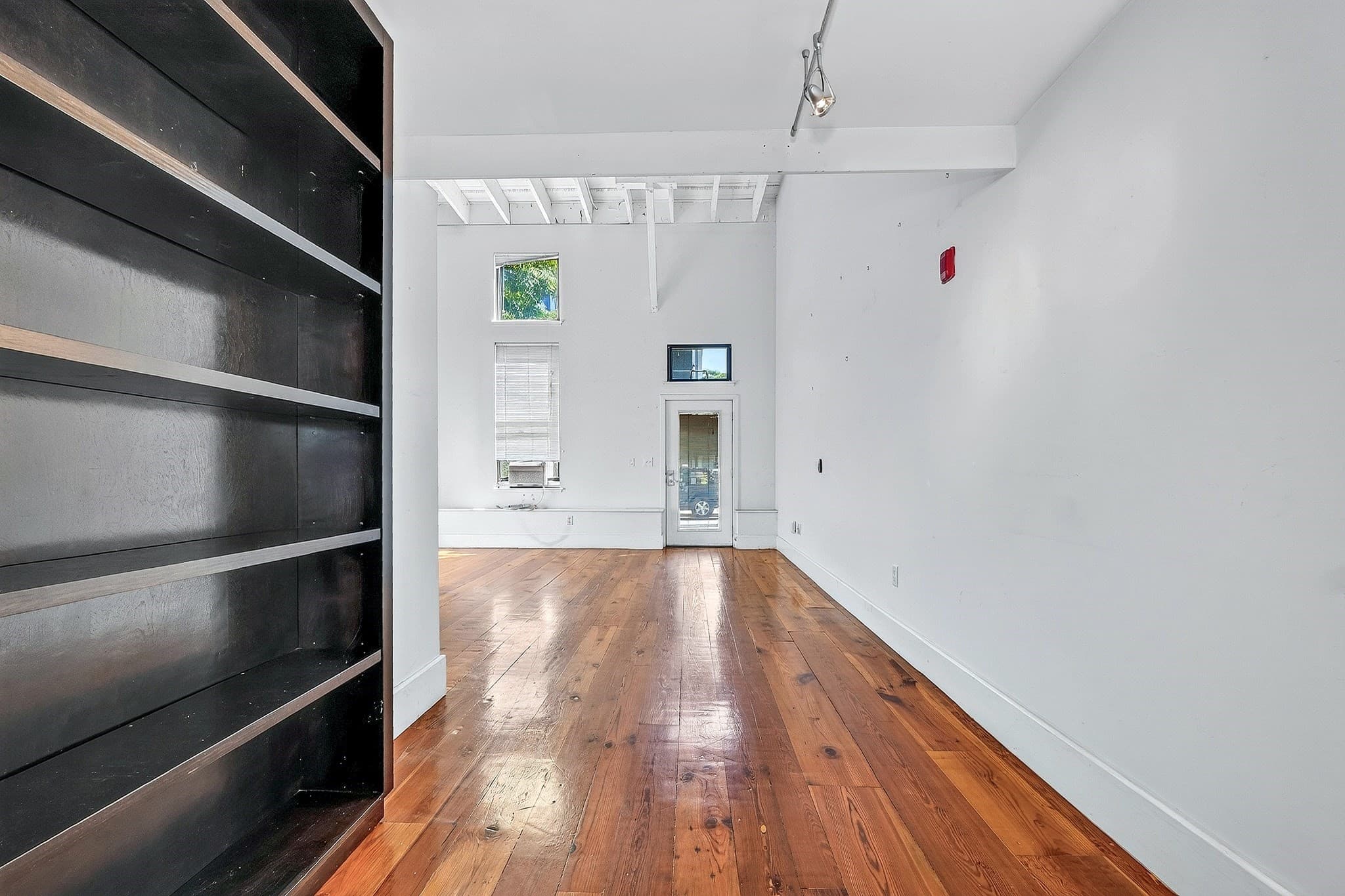 Condominium at 57 Brookside Ave # 12, Boston MA 02130, Boston, photo 11 of 42