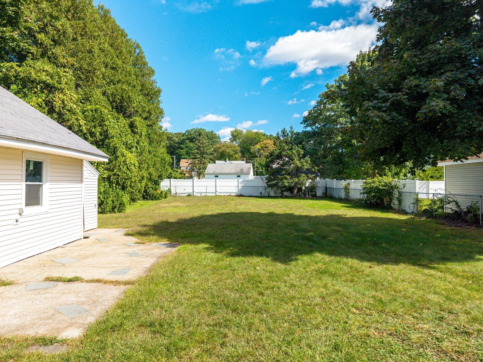Single Family Residence at 62 Talcott Ave, West Springfield MA 01089, West Springfield, photo 36 of 42