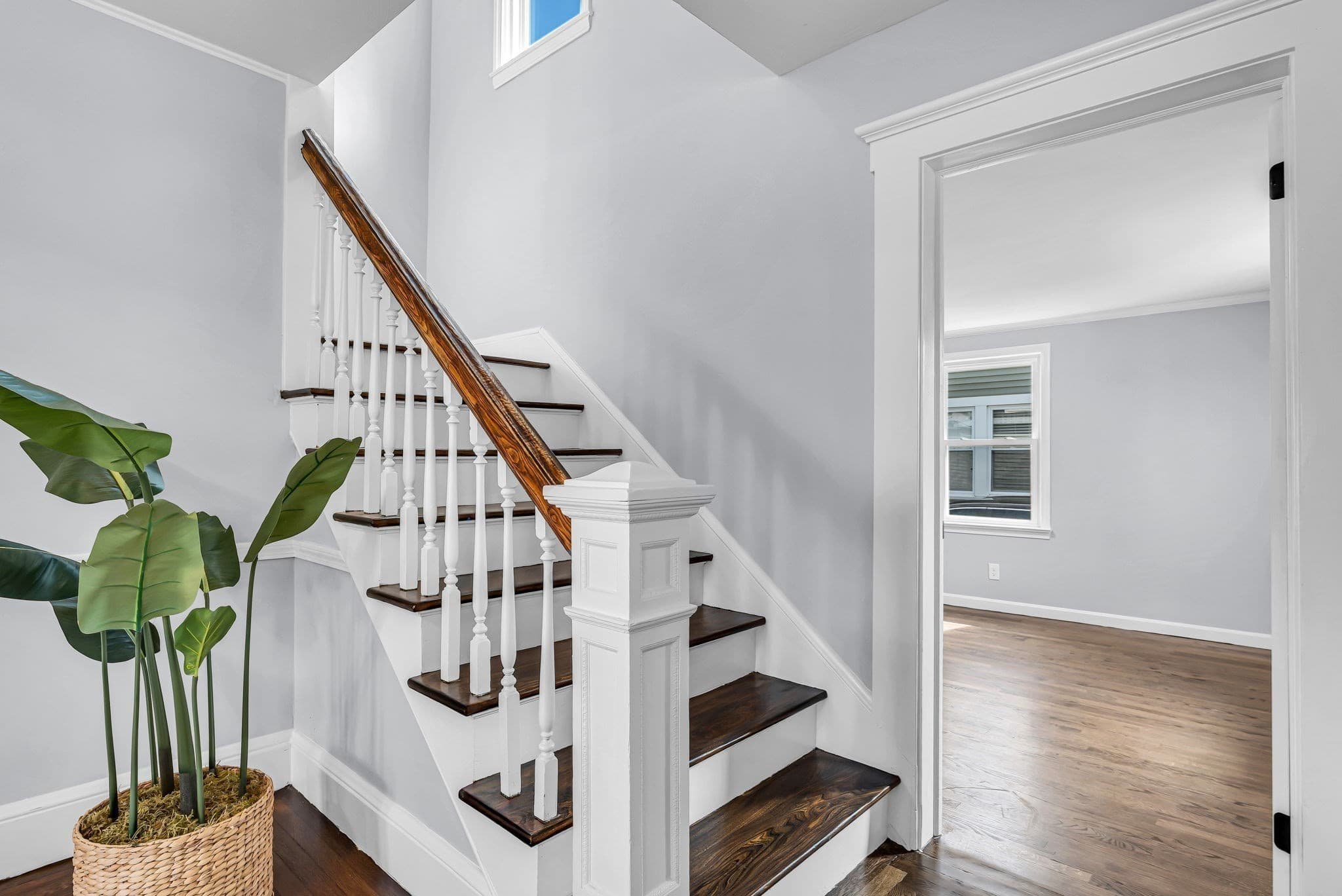 Single Family Residence at 62 Talcott Ave, West Springfield MA 01089, West Springfield, photo 24 of 42