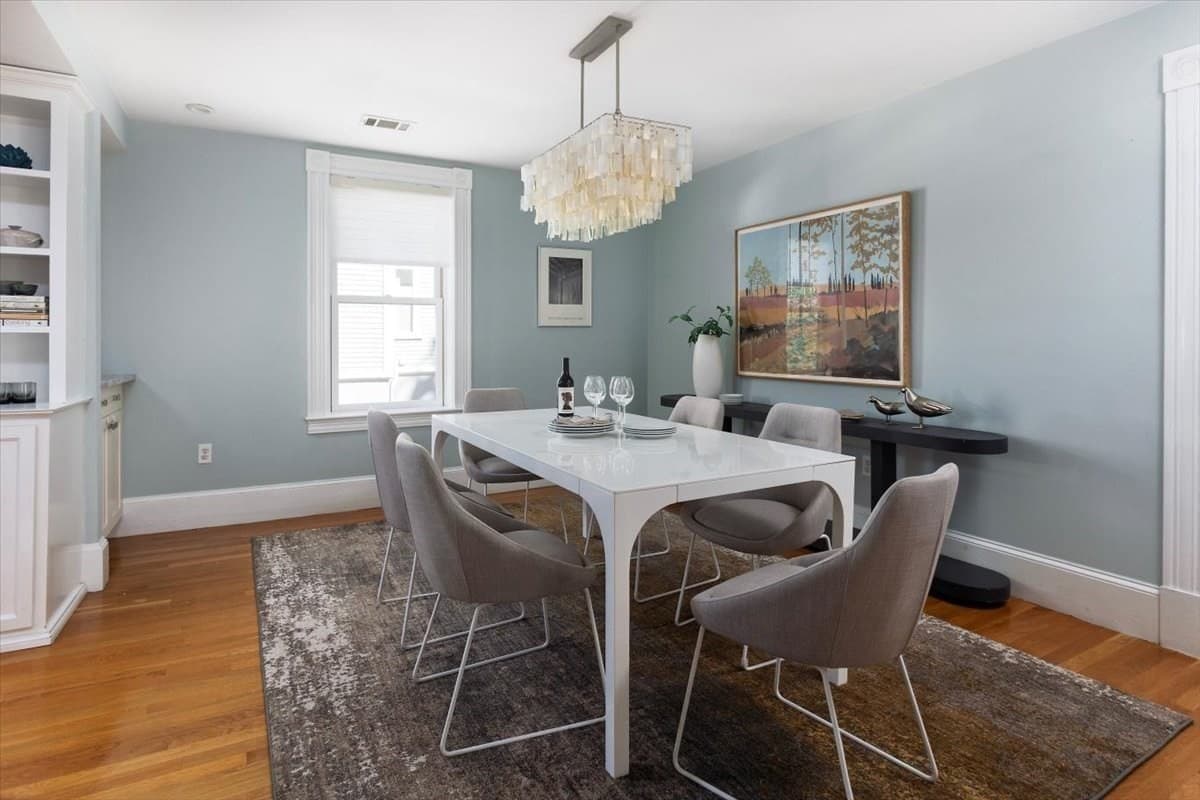 Condominium at 16 Kent Sq. # 2, Brookline MA 02446, Brookline, photo 7 of 23