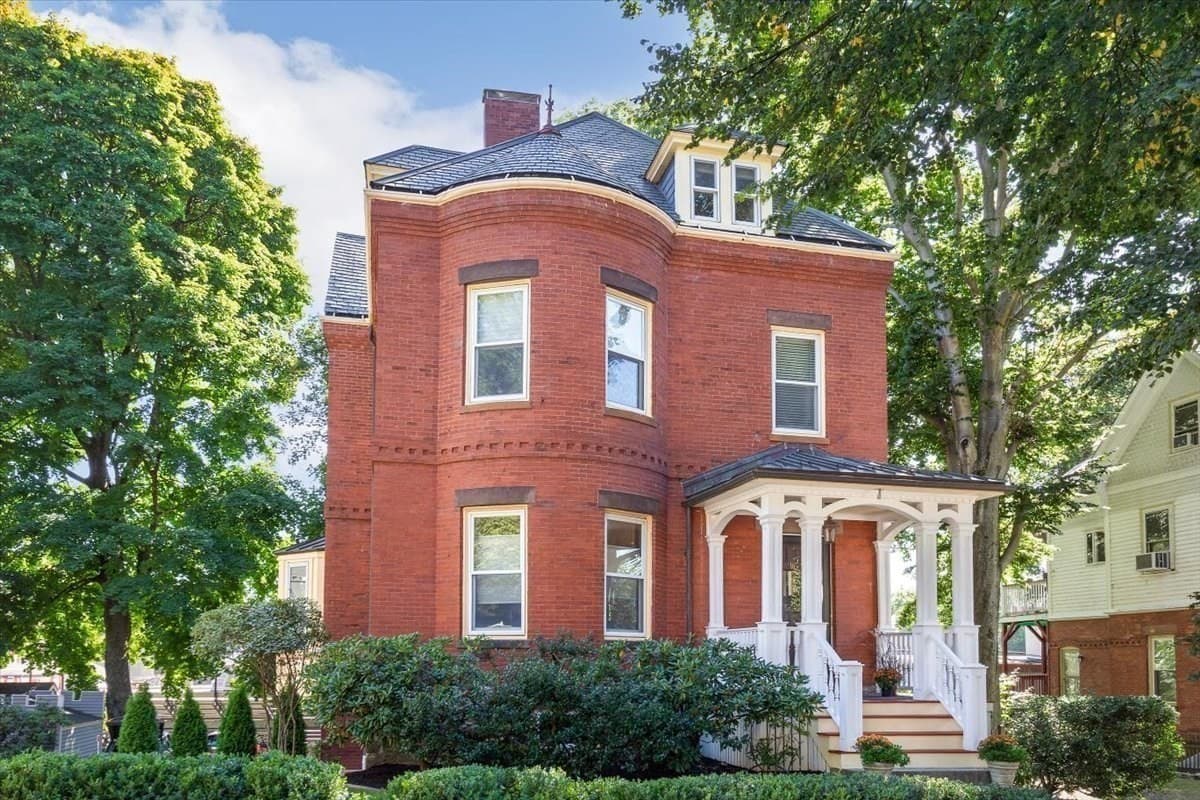 Condominium at 16 Kent Sq. # 2, Brookline MA 02446, Brookline, photo 20 of 23