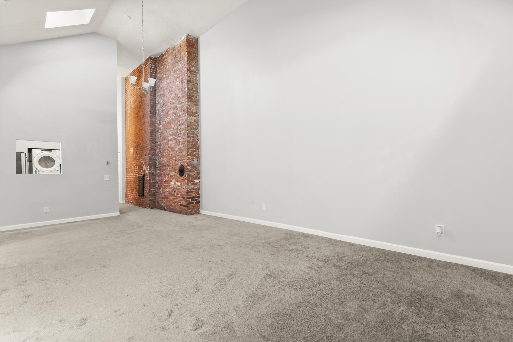 Condominium at 31 Elizabeth St # 303, Worcester MA 01605, Worcester, photo 7 of 18